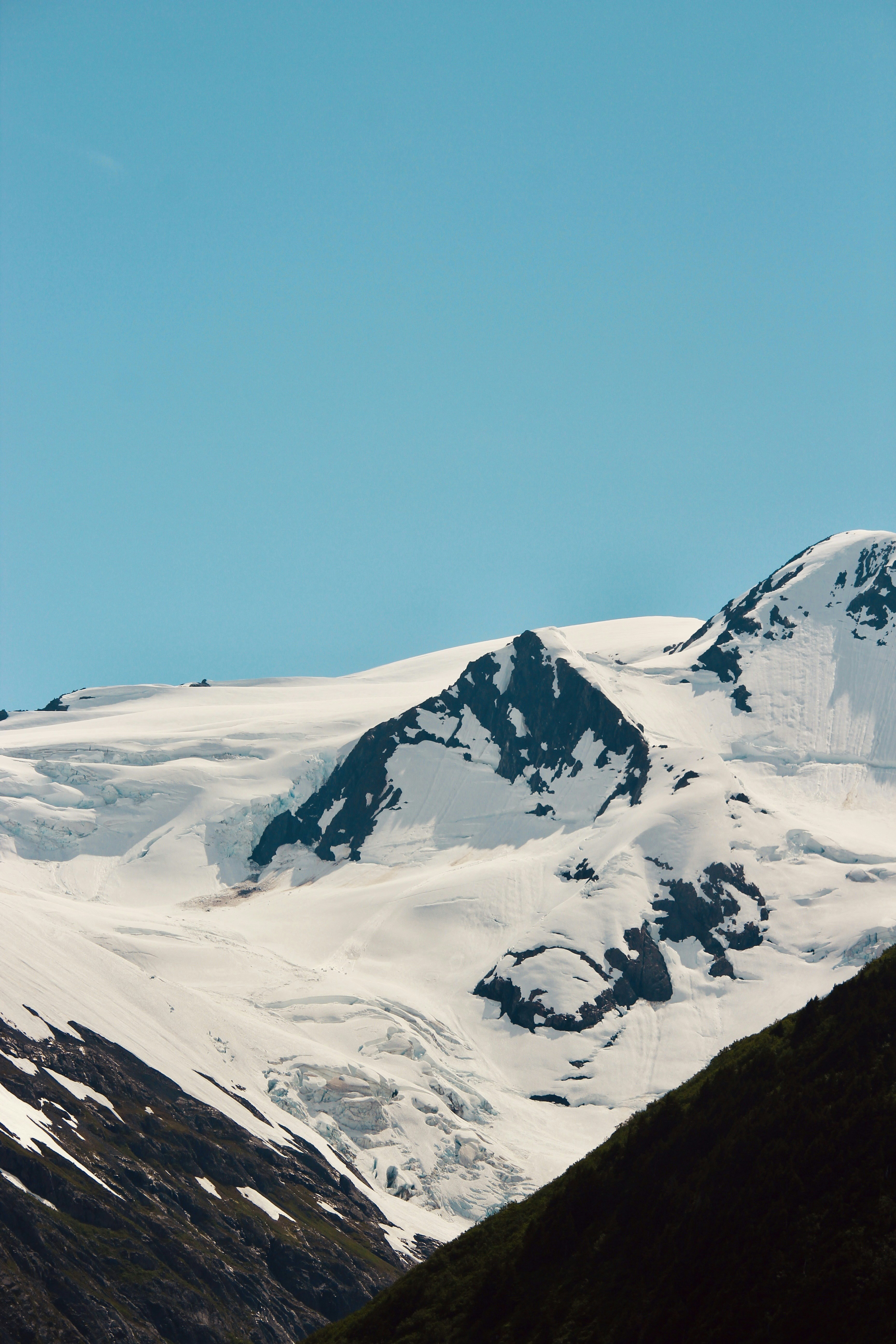 Photo by leoheisenberg