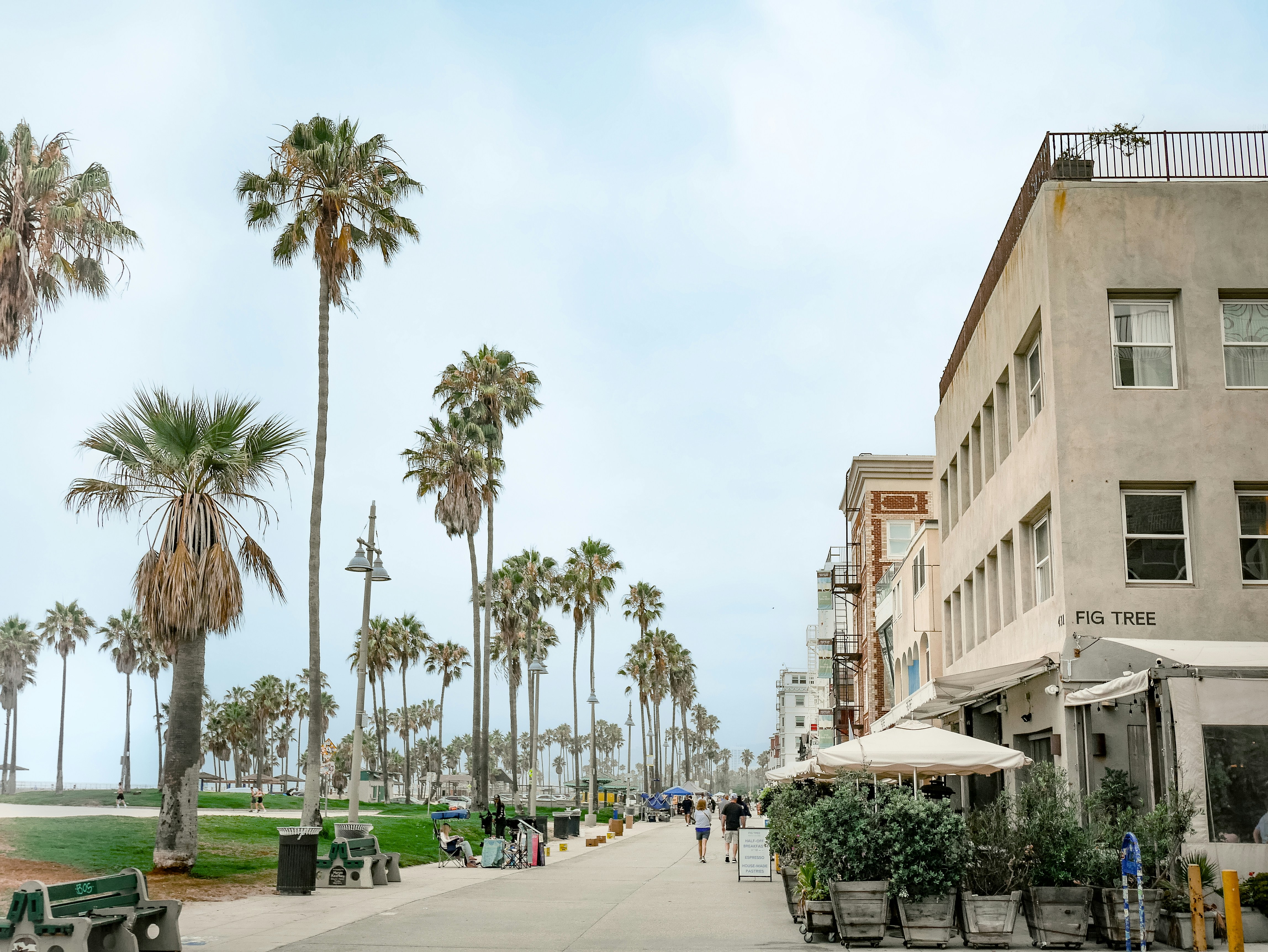 Discover Charming and Affordable Beach Towns on the East Coast