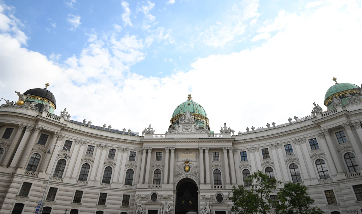 A weekend in Vienna: staying online in Austria