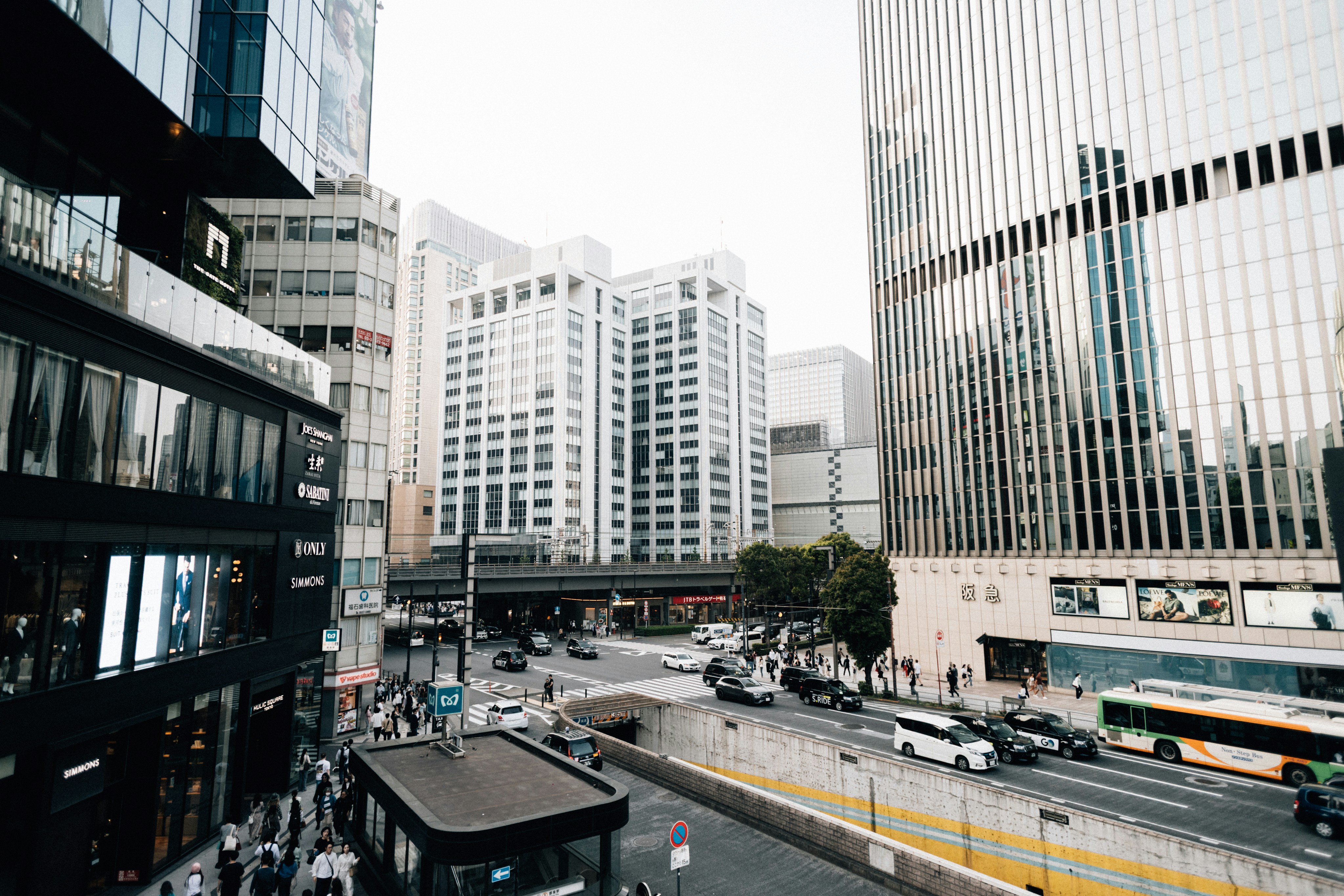 Photo by tsuyoshikozu