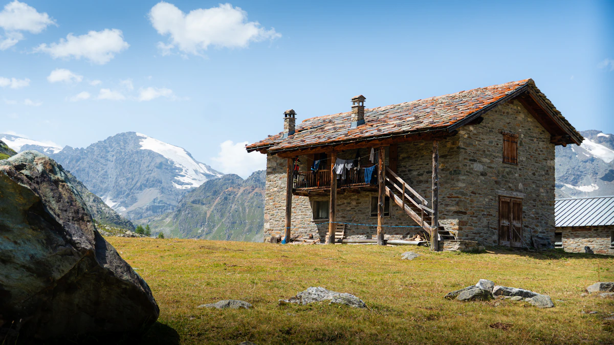 Pietra di Maggia in cava, blocchi sezionati.