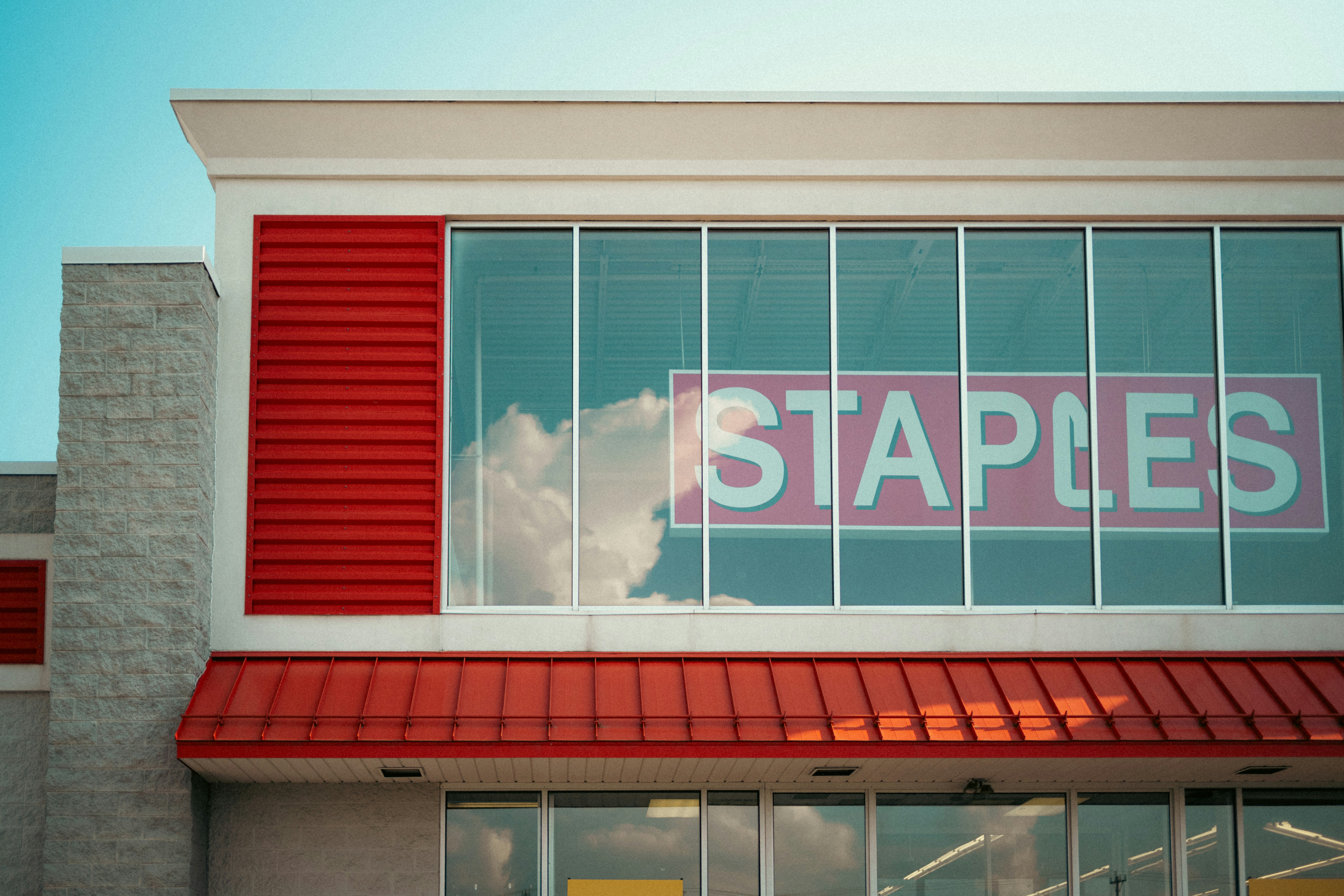 Stephens & Co. Maintains Overweight on Heritage Commerce, Raises Price Target to $12