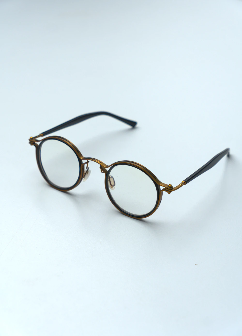 Round metal optical frame