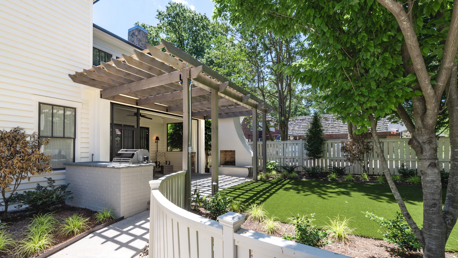 Landscape design inspiration photo