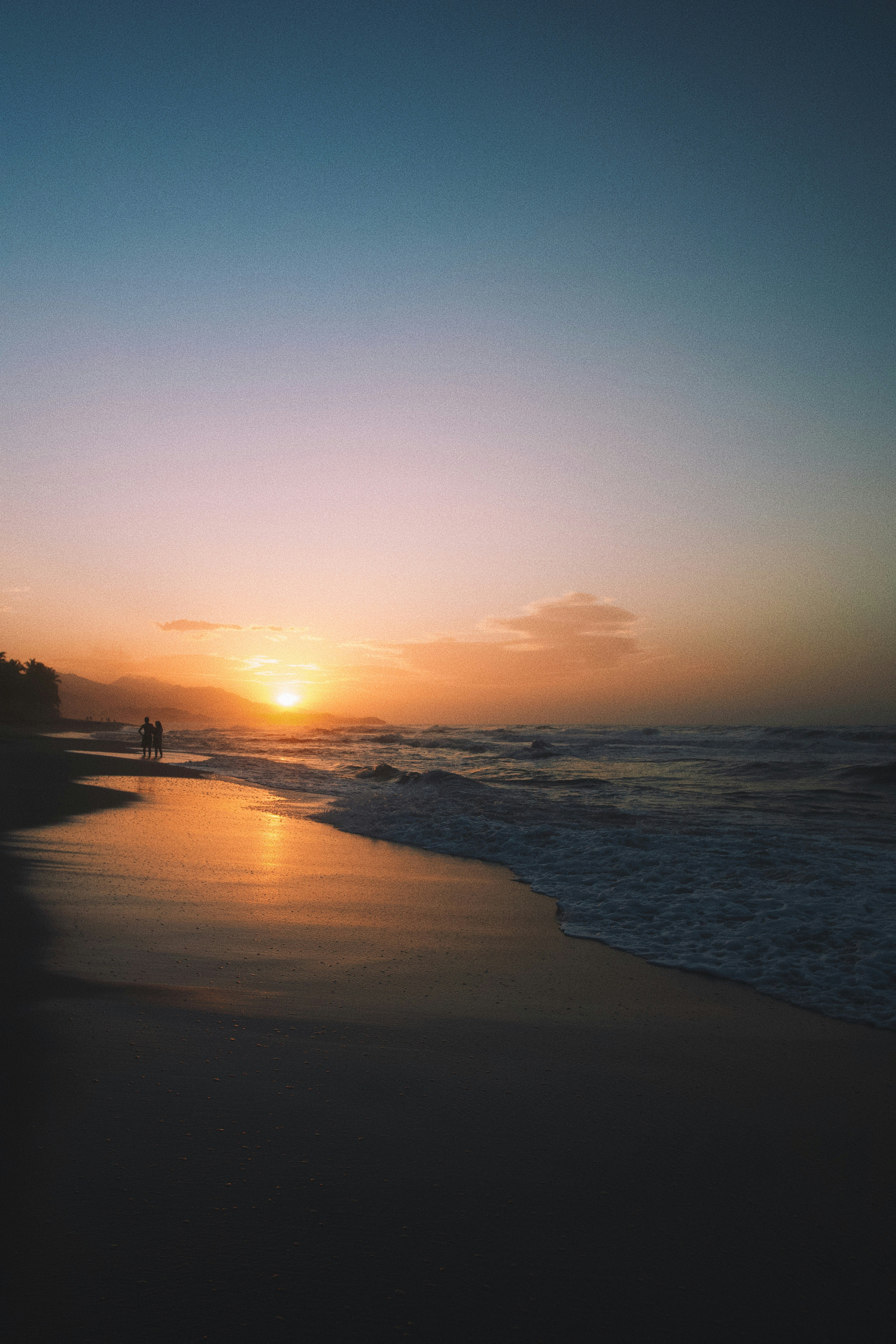 Photo by andrearondon