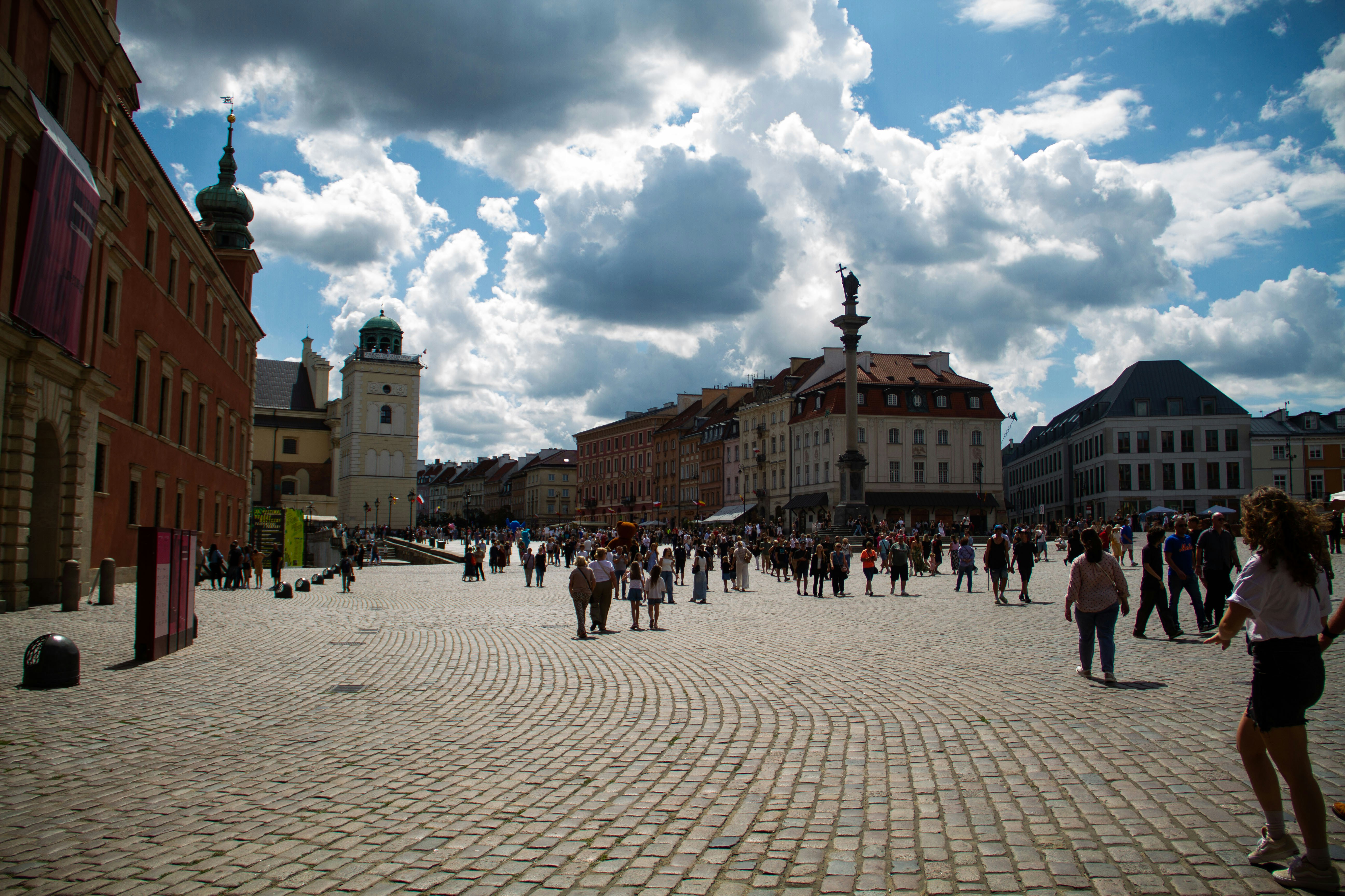 Coinbase expands in Poland with Blik mobile payments integration