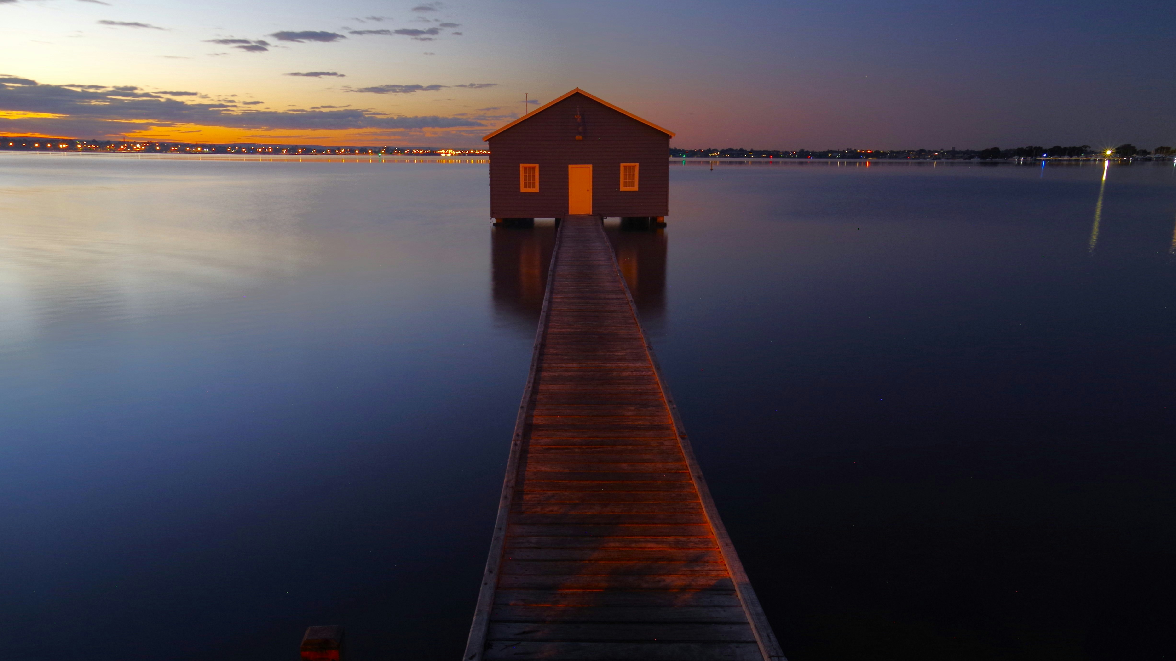 Photo by photoken123