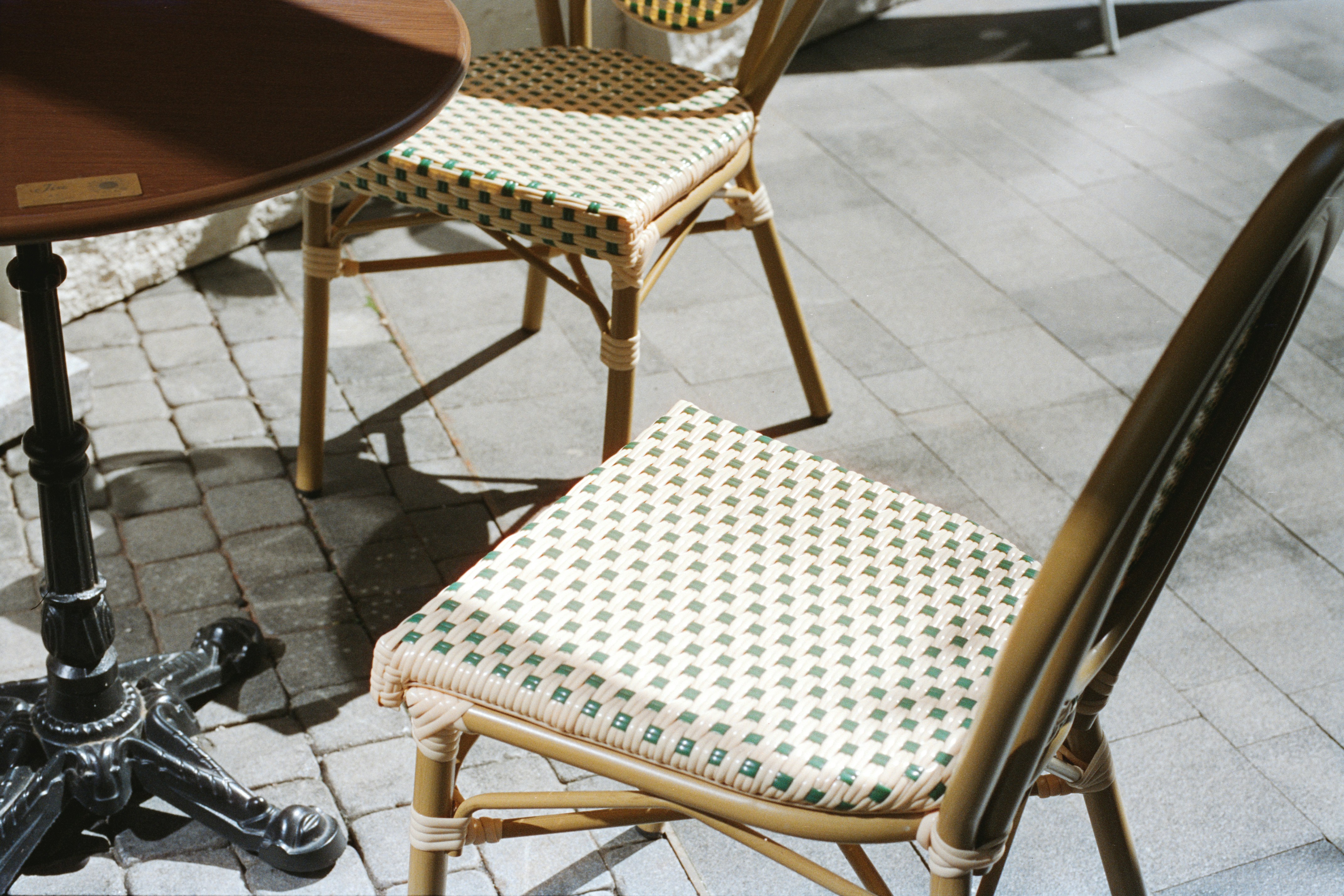 Photo by zhenyao_photo