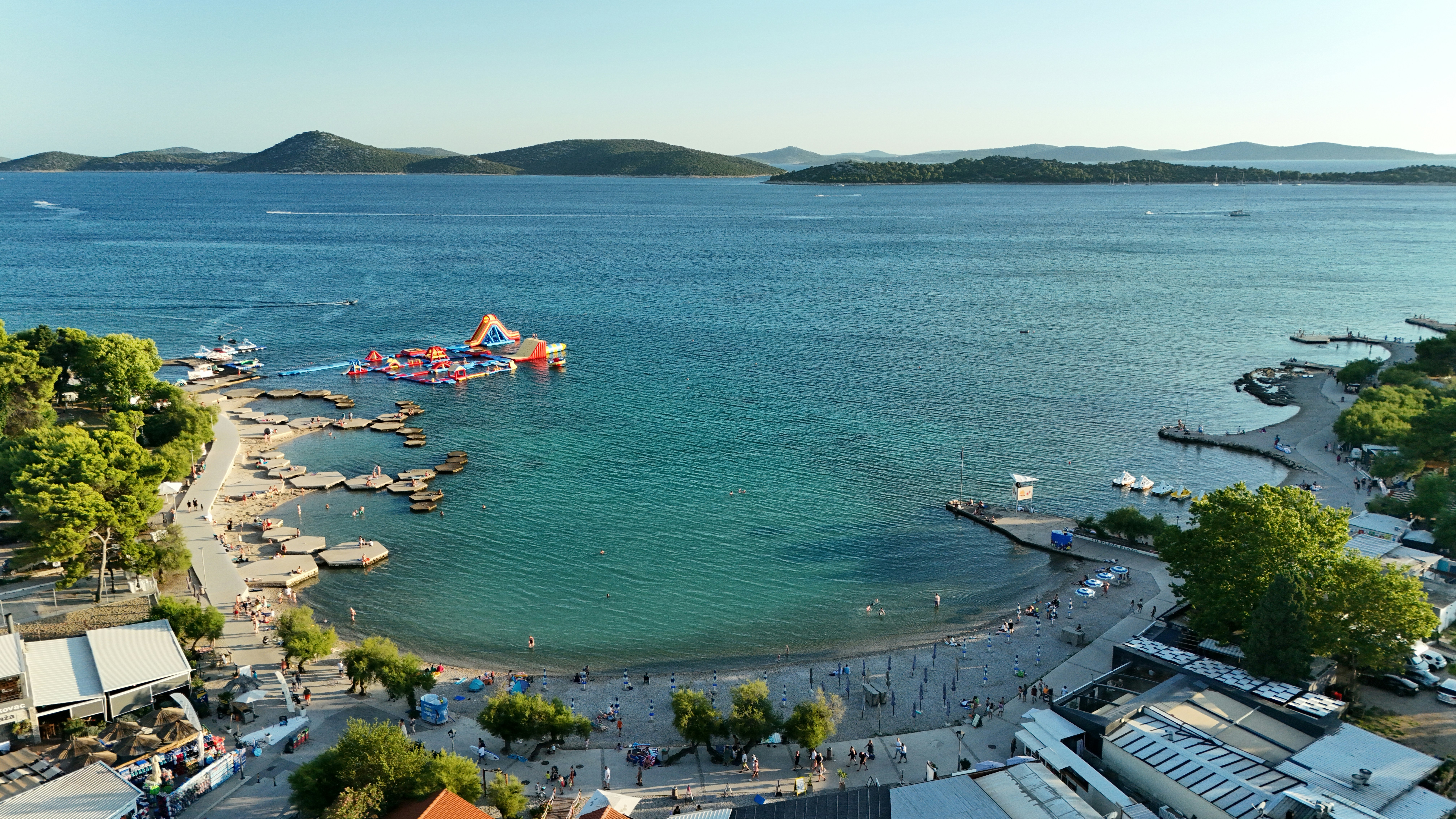 Photo by sebastianpiekos