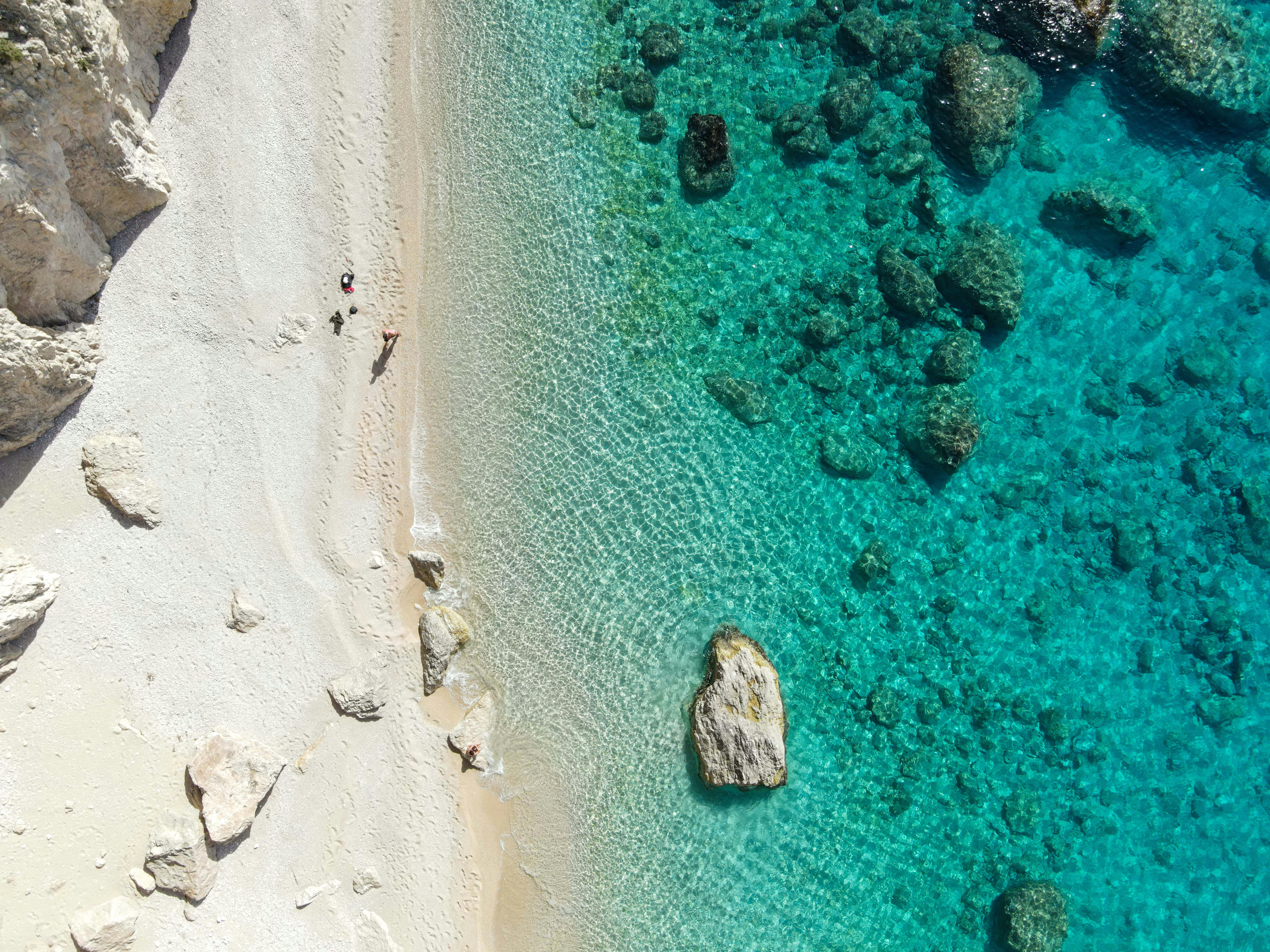 Photo by francesco_ungaro