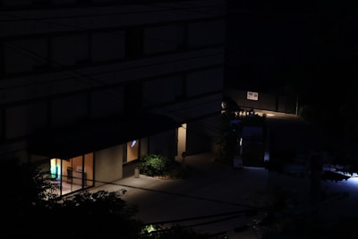 Hotel Late-Night Valet: Overnight Operations Guide