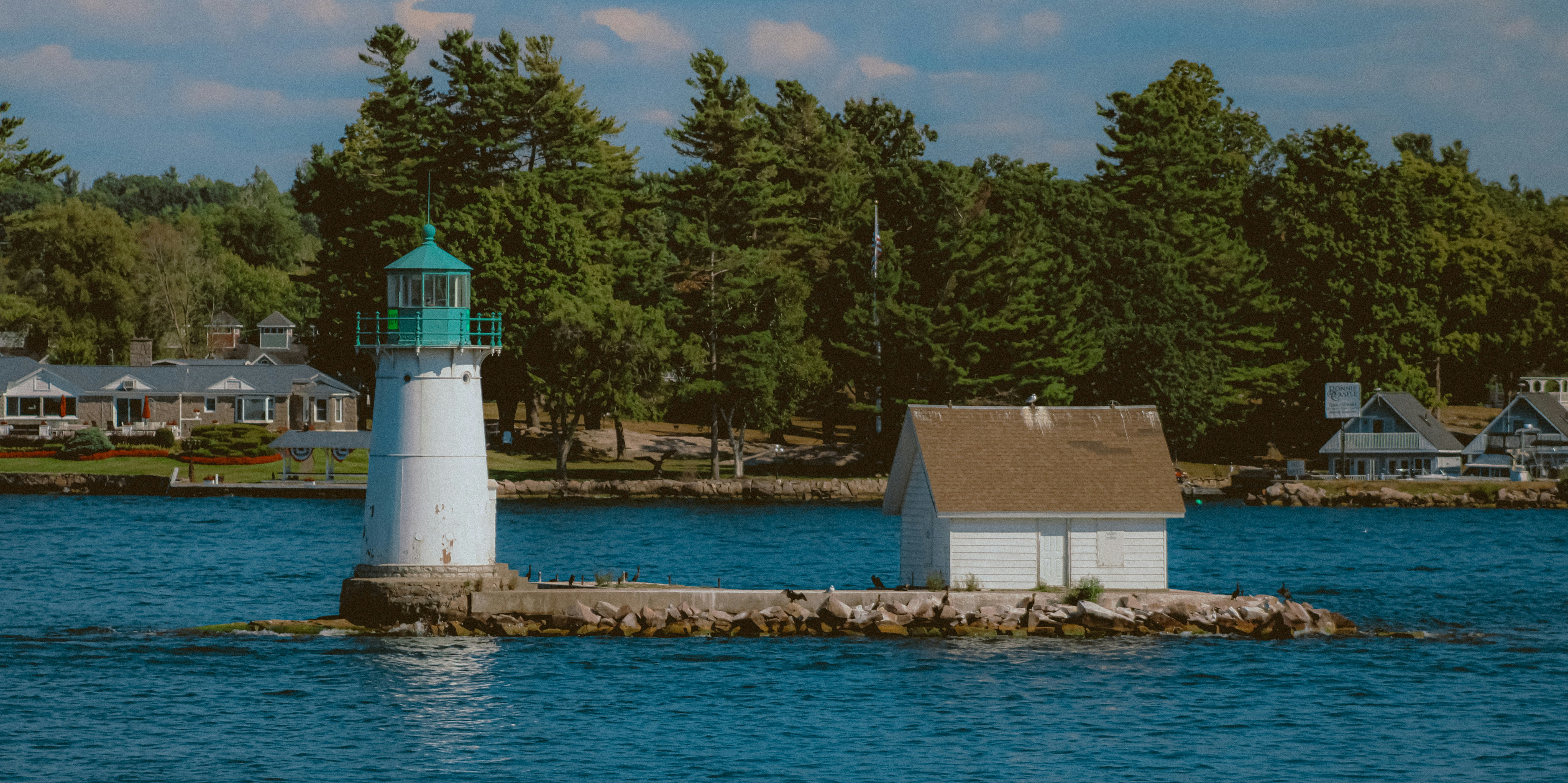 Photo by linusbelanger