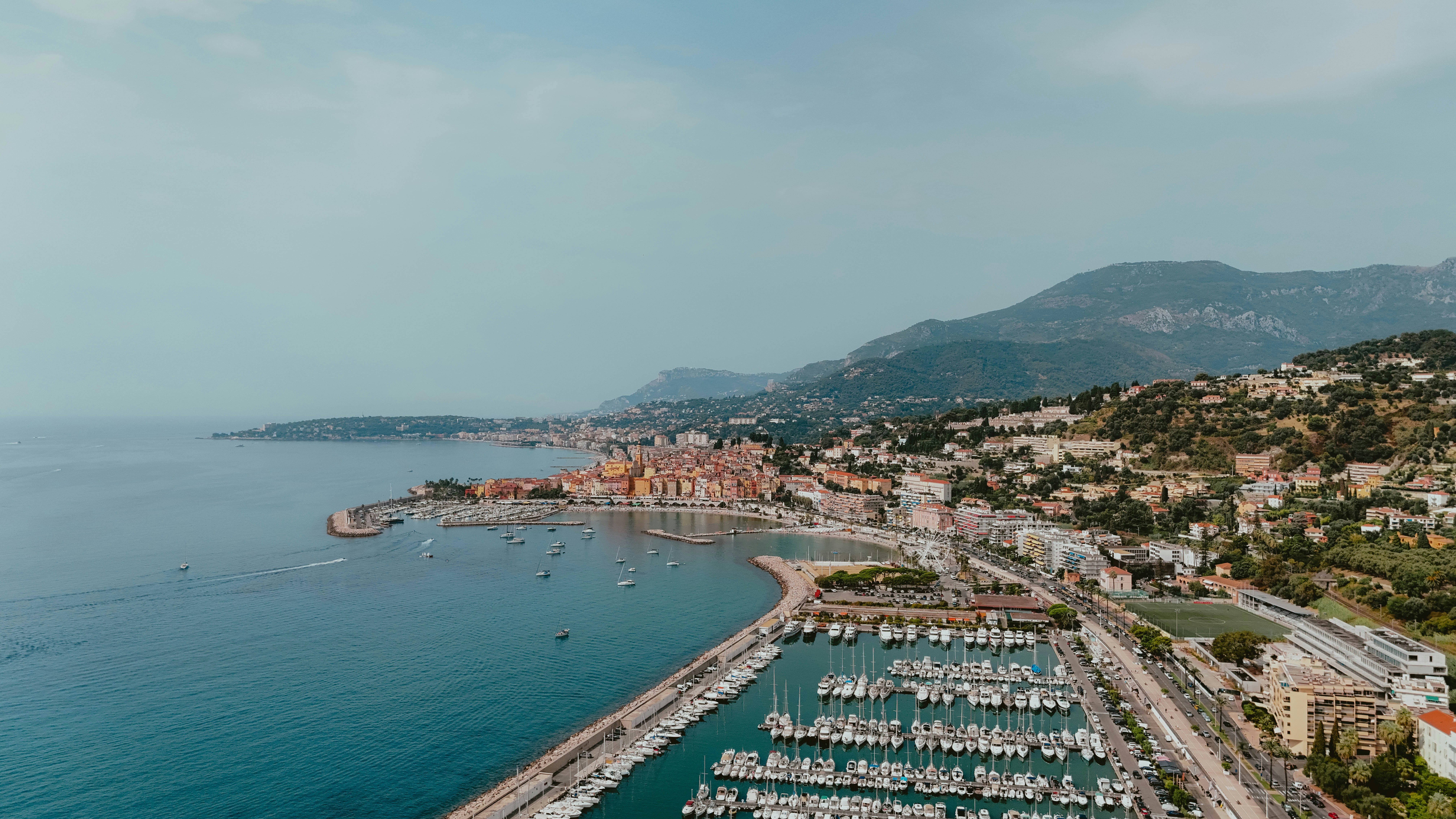 Photo by alingavriliuc