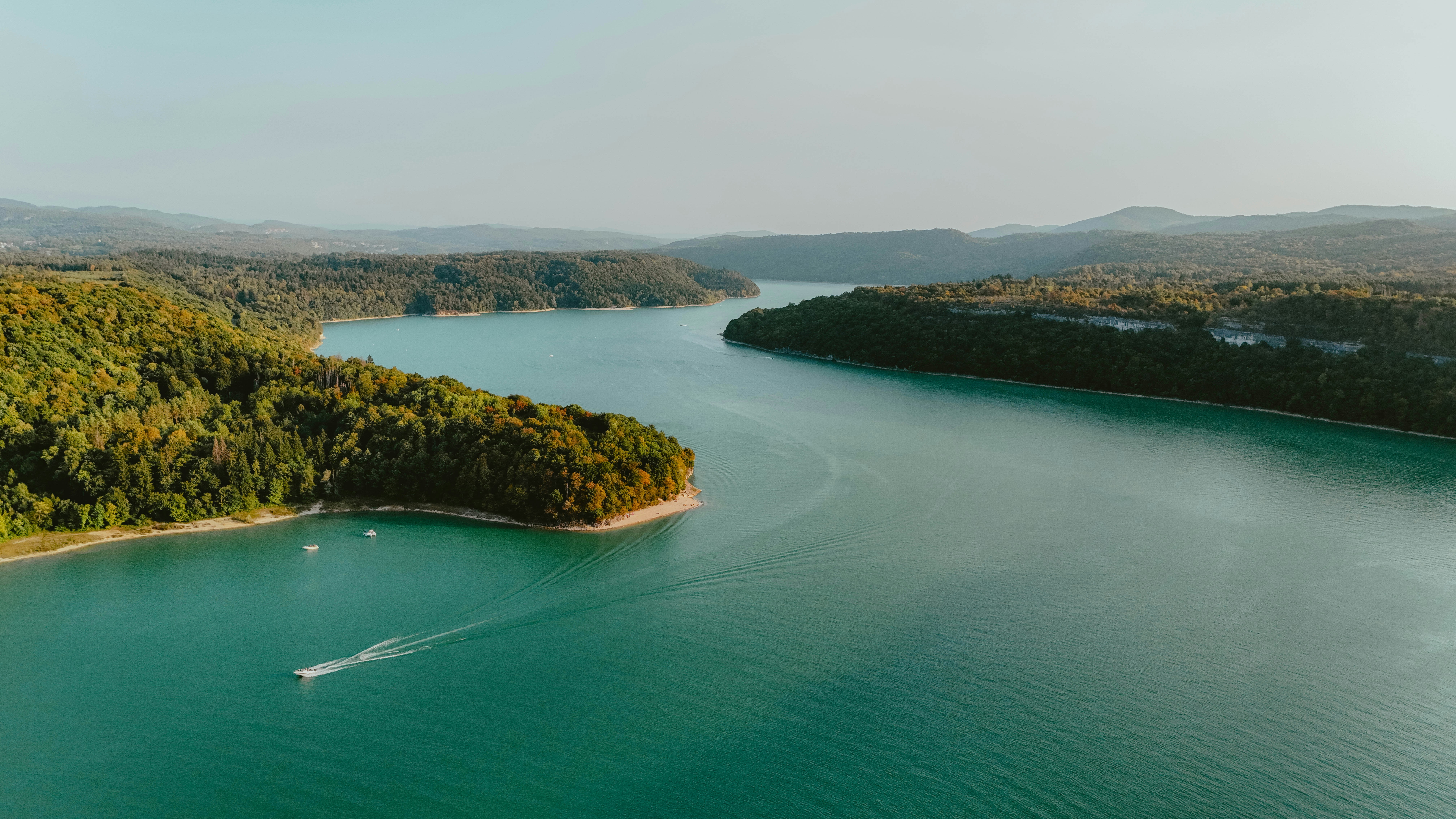 Photo by alingavriliuc