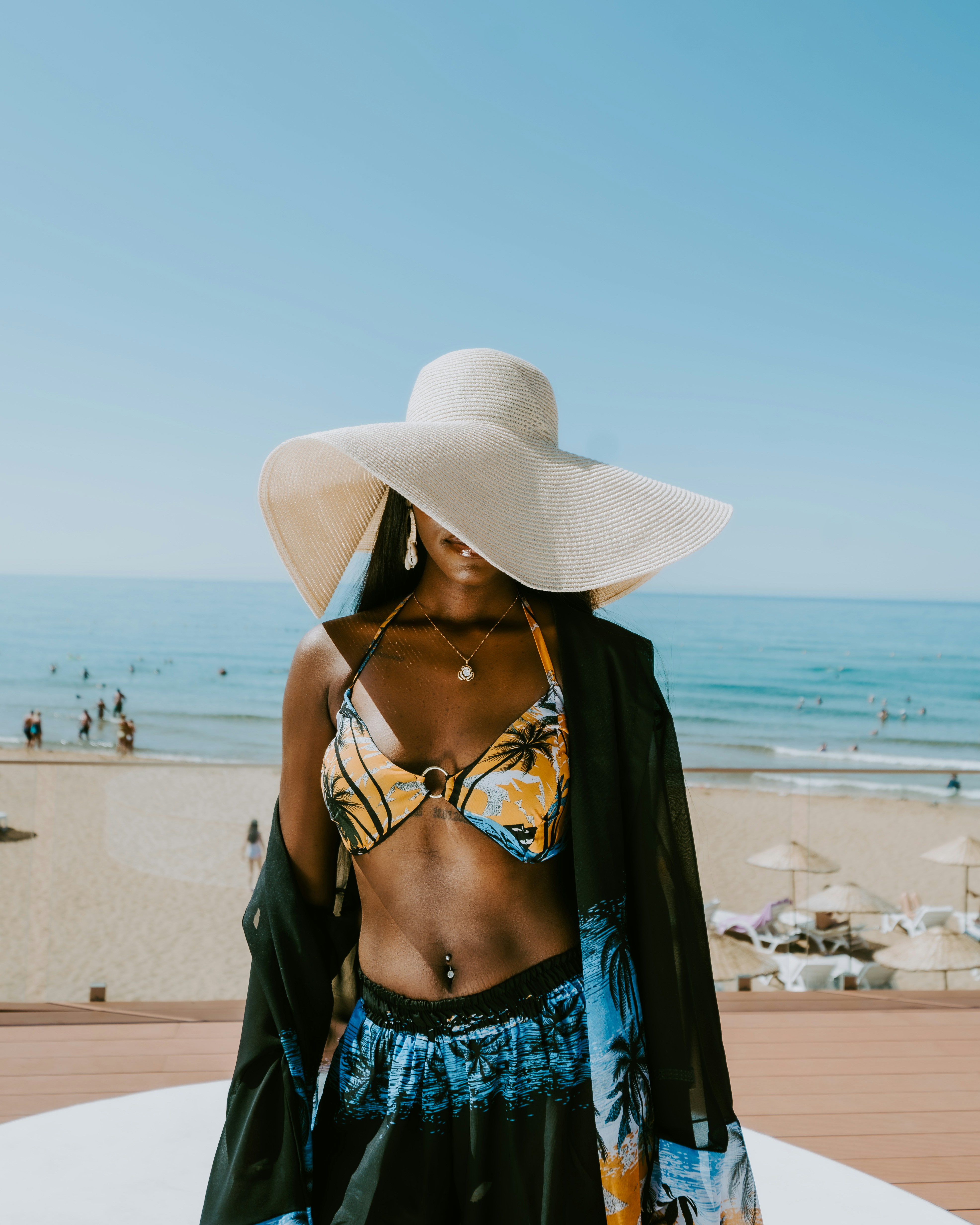 Photo by emmanuelblack