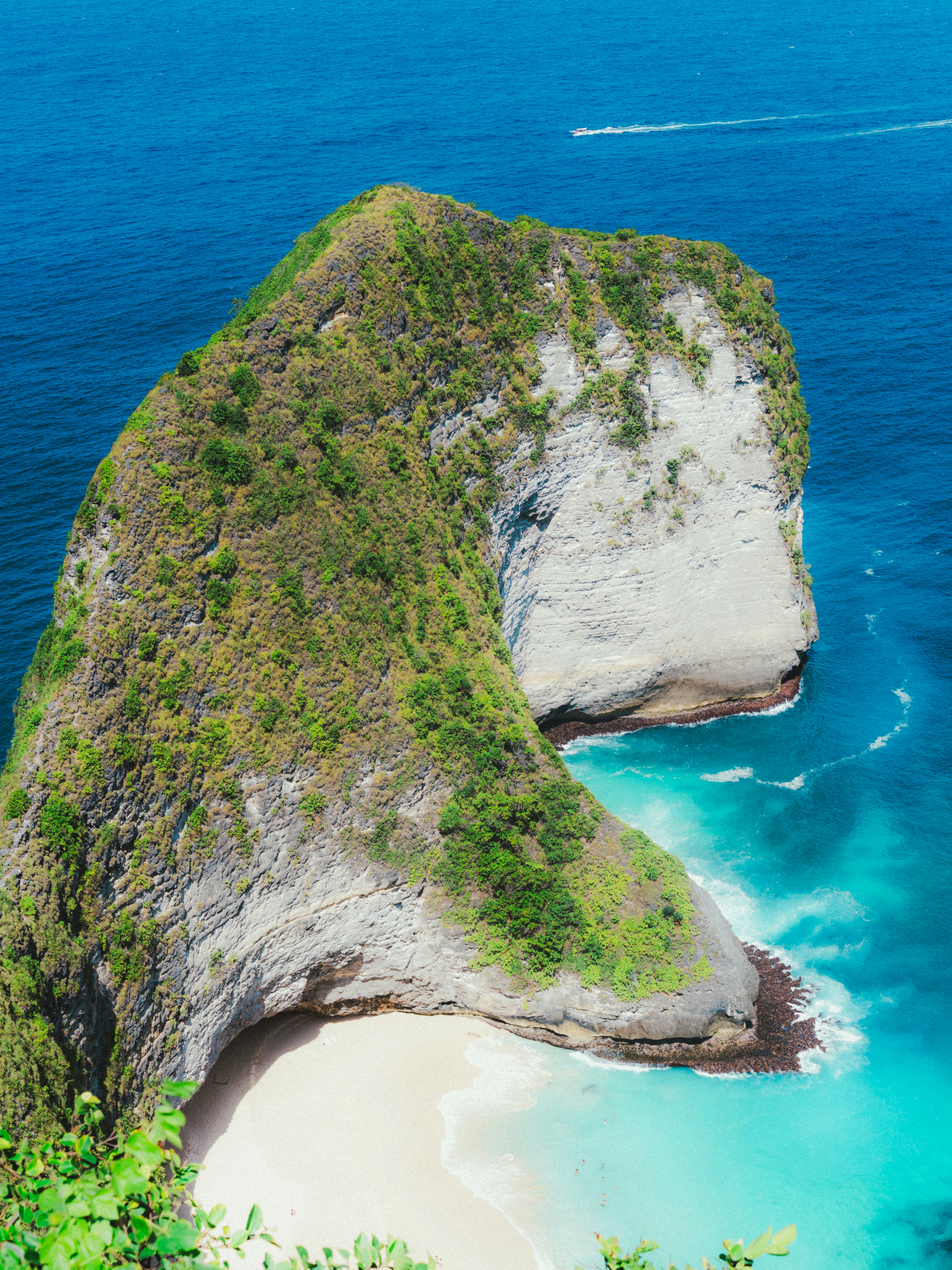 Photo by beingabstrac