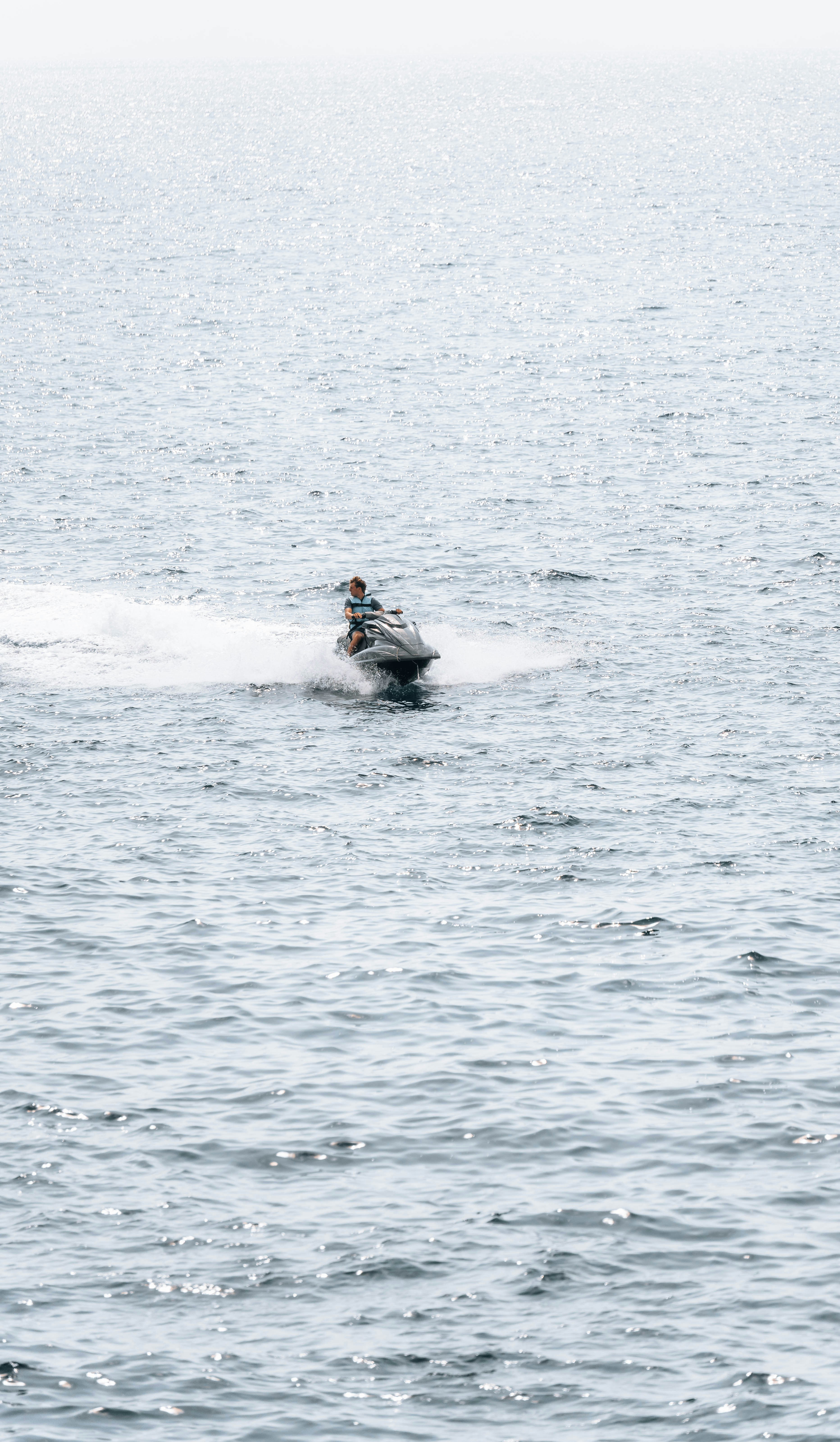 Photo by jonasdegener