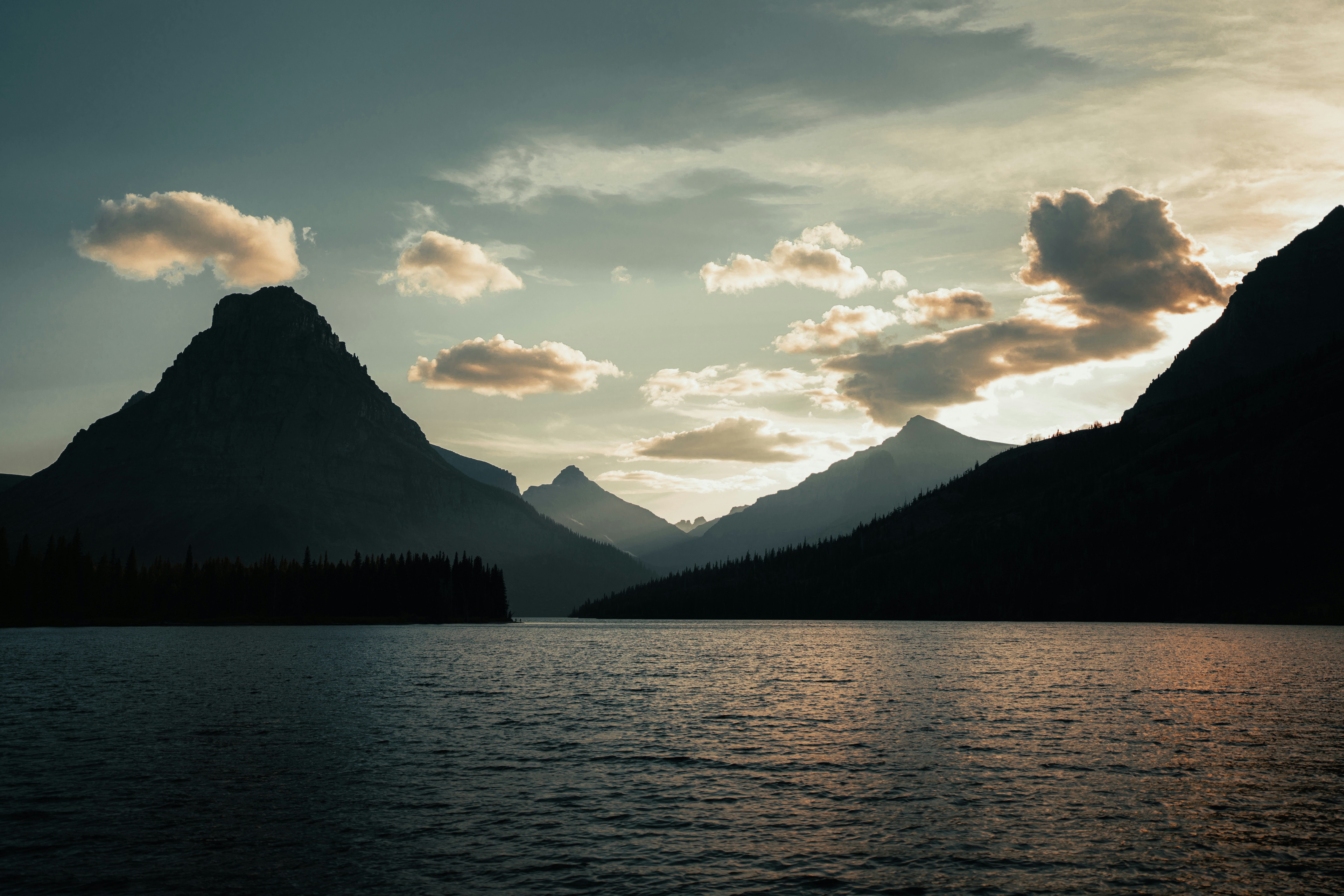 Photo by vasupendyalaa