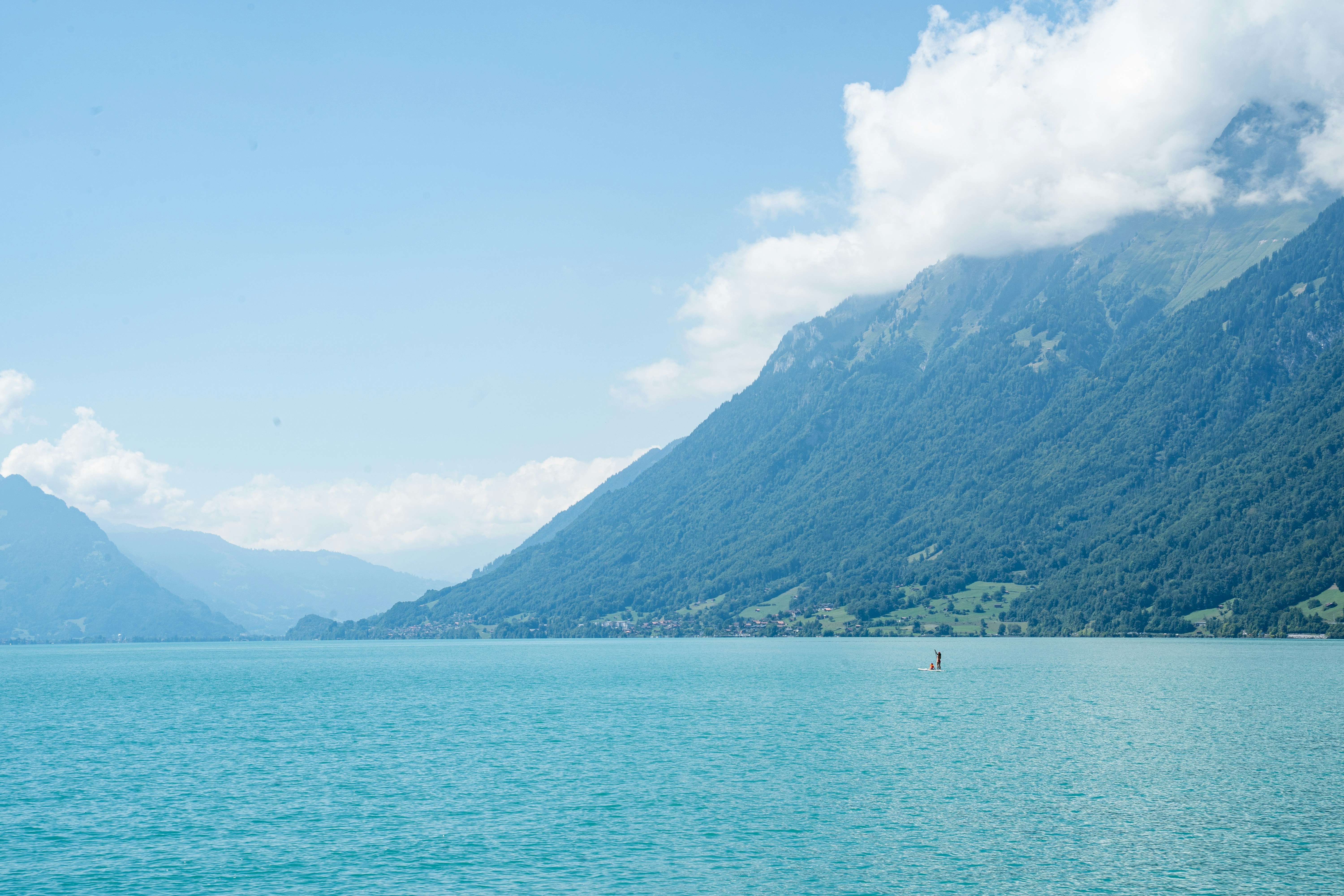 Photo by hassananayi