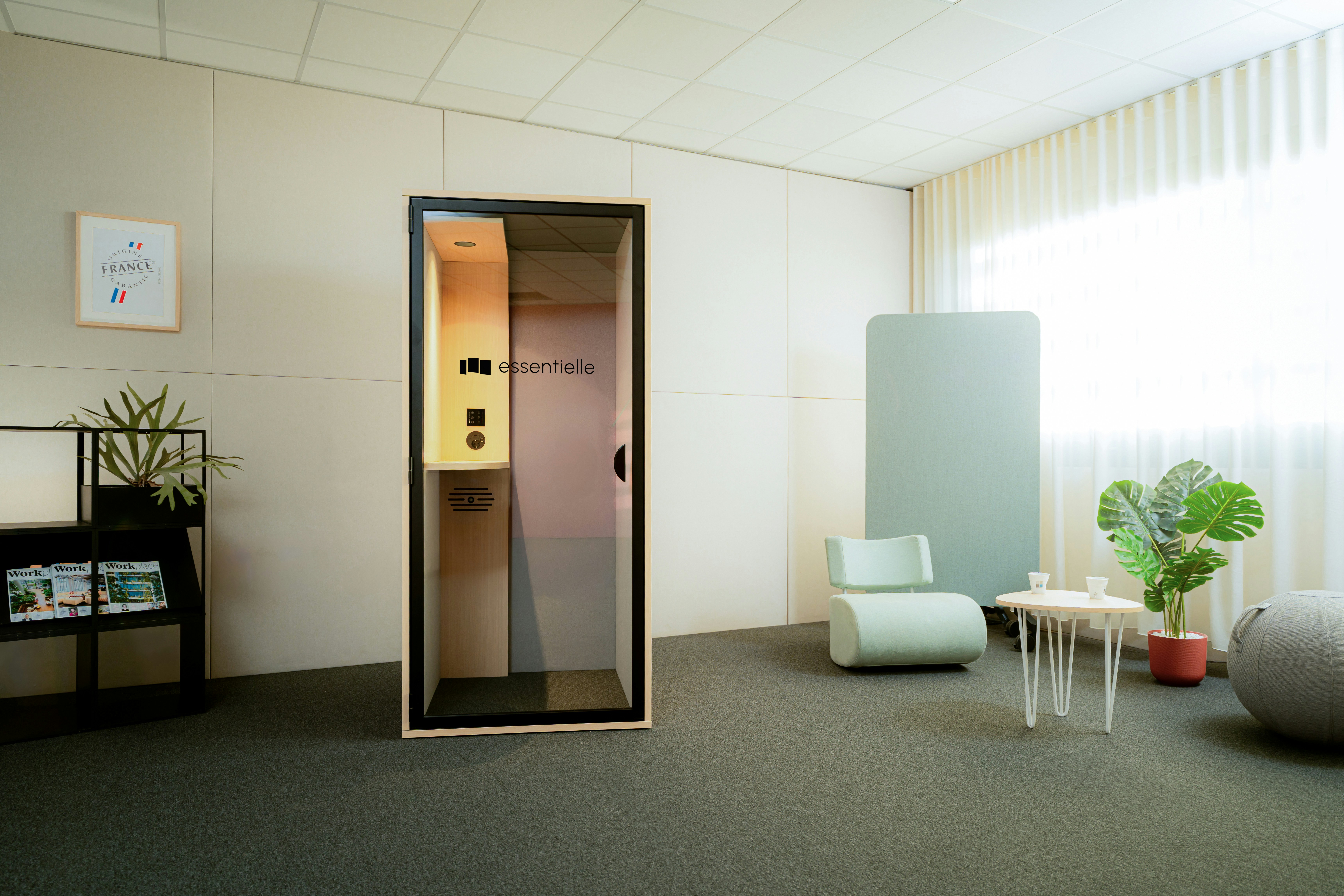 Photo by essentielle