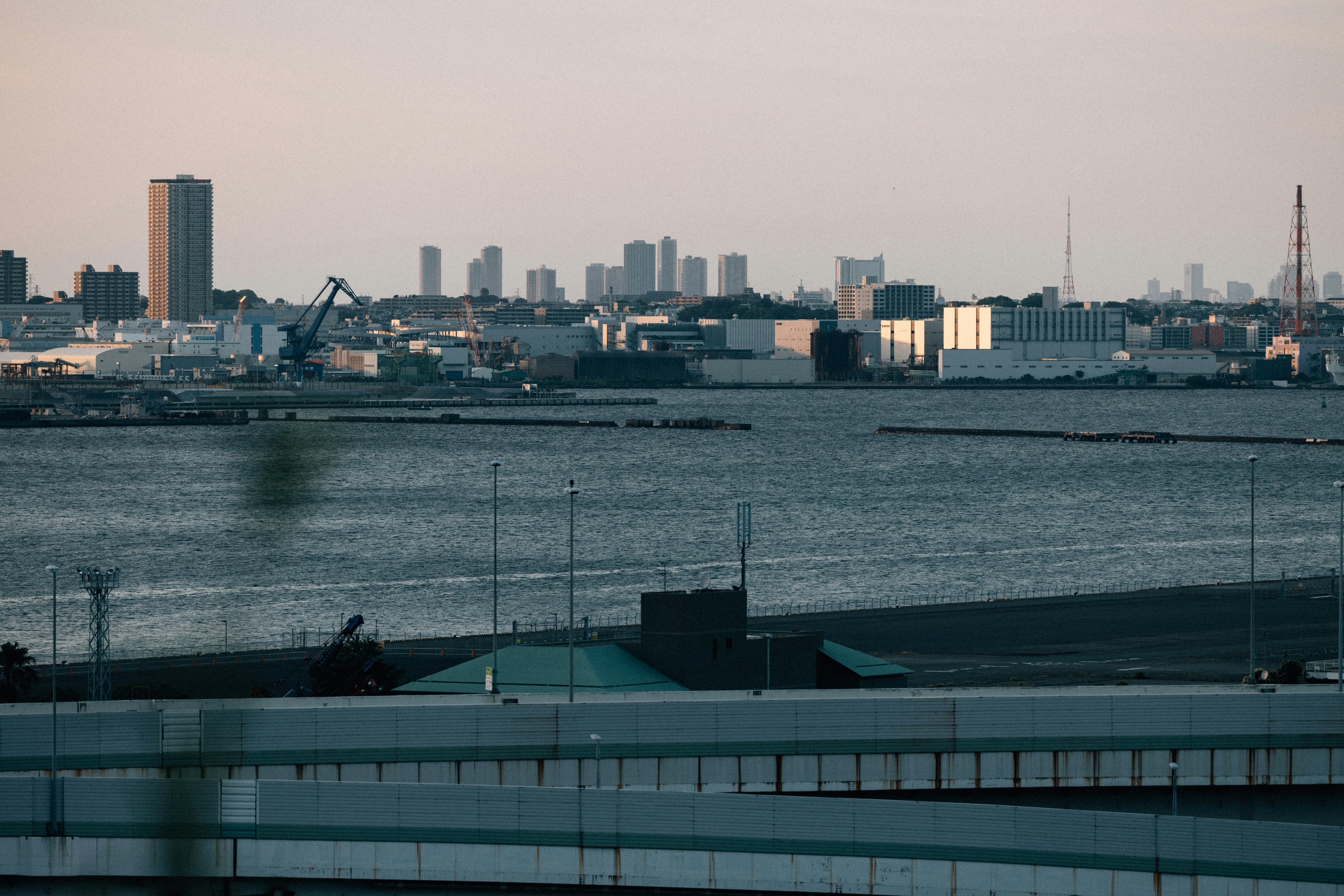 Photo by tsuyoshikozu