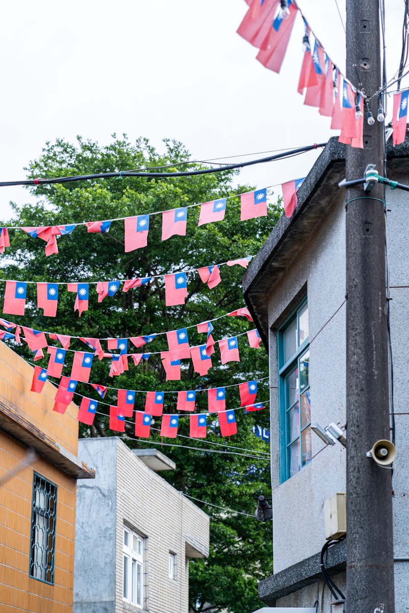 Taiwan, Chinese flag, government buildings, political rally, maps of East Asia