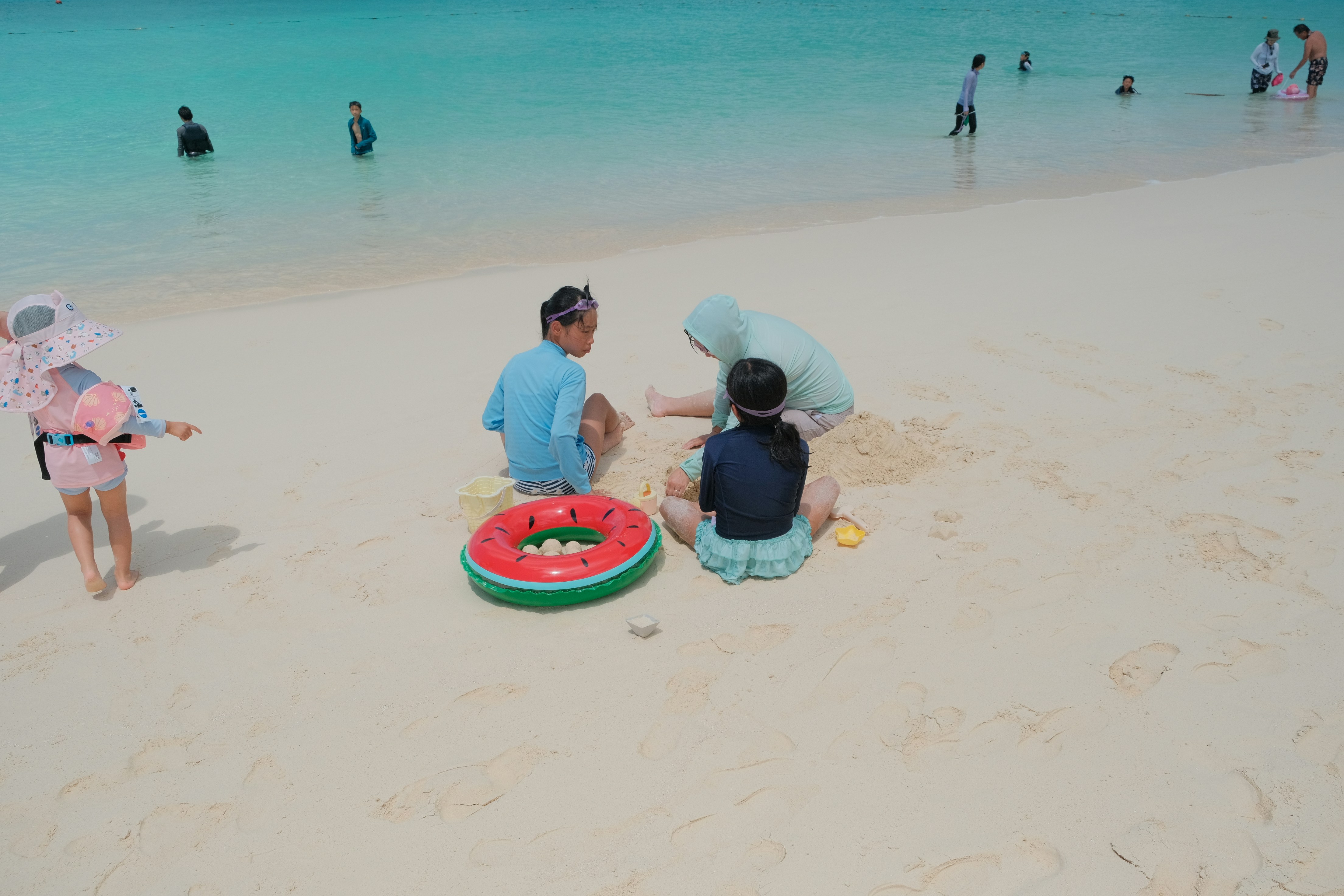 Sand Tray Therapy: A Unique Approach to Healing and Self-Discovery