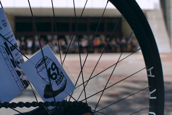 Shimano vs SRAM Groupsets: Which Should You Choose in 2026?