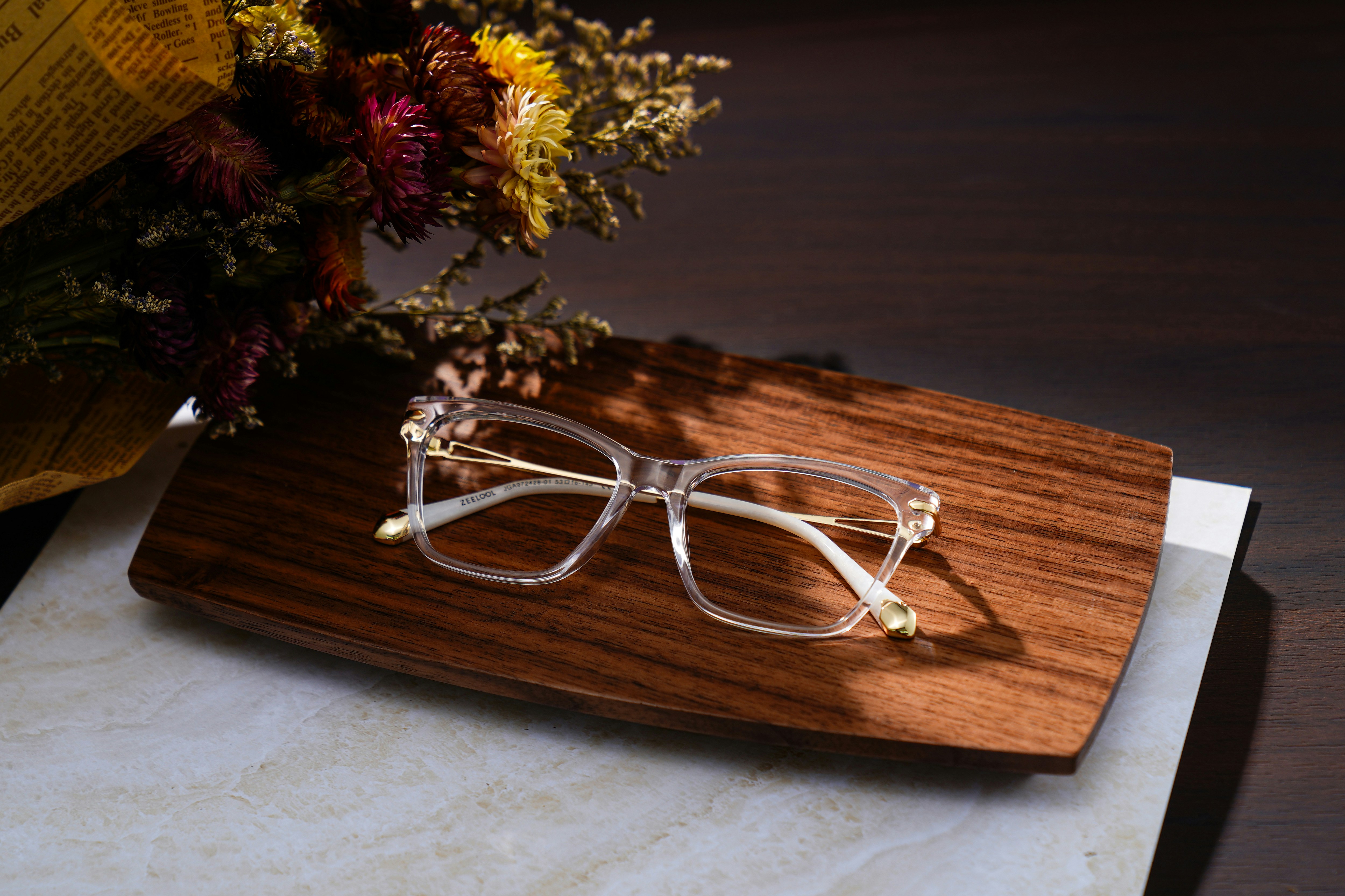 Dress Cute with Glasses: Style Tips & Outfit Ideas