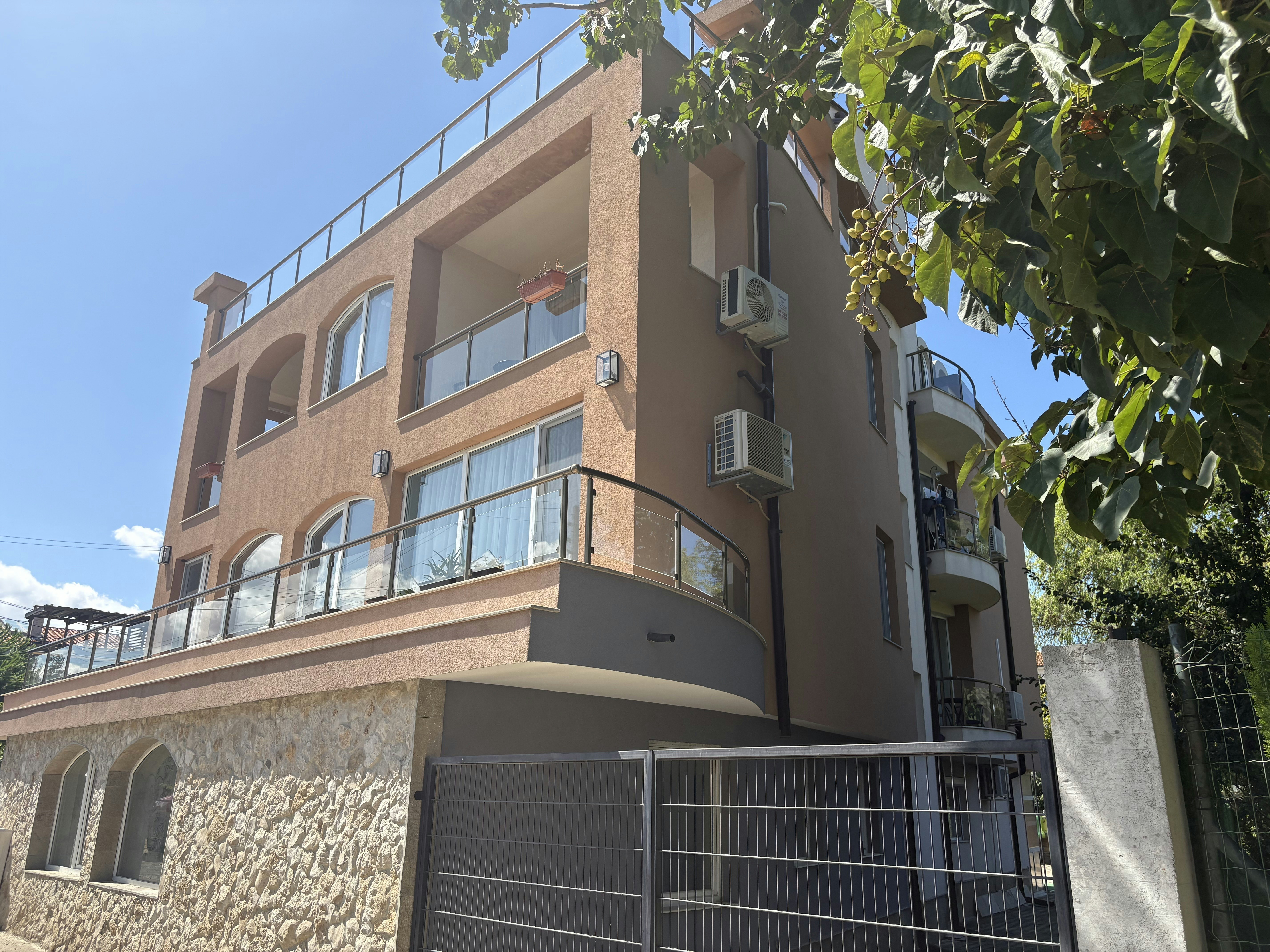 Seaside Apartment Exterior