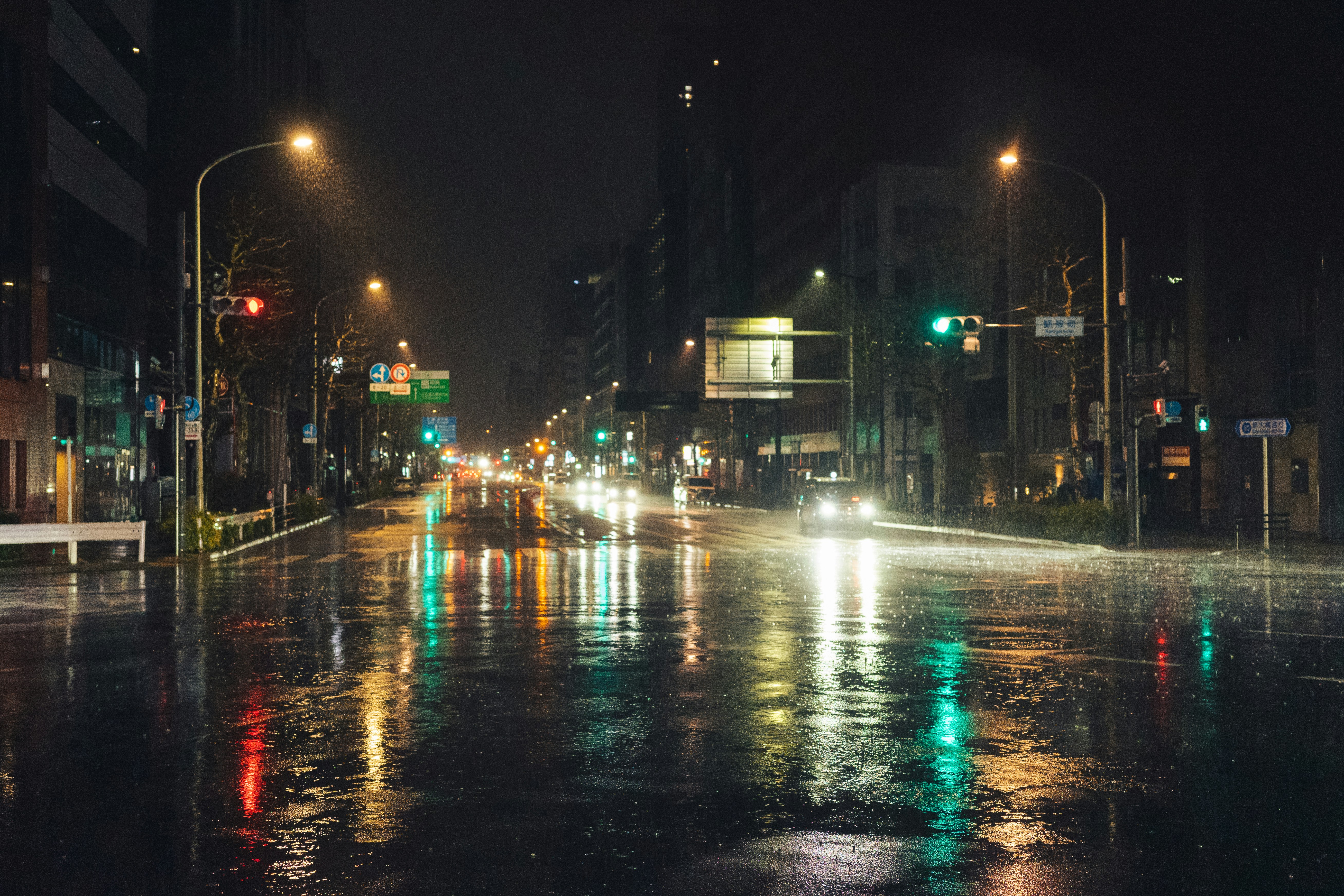 Photo by mirrors_are_more_fun