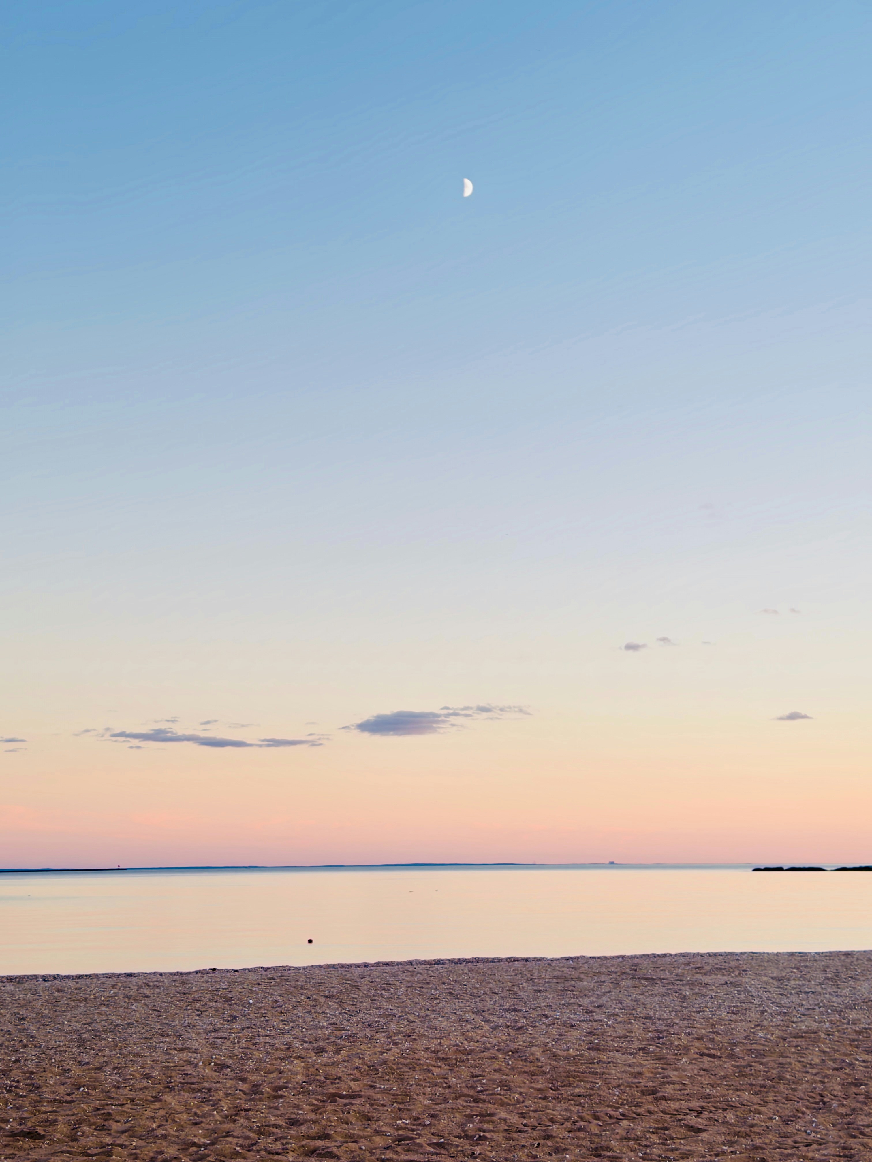 Photo by codenameg33