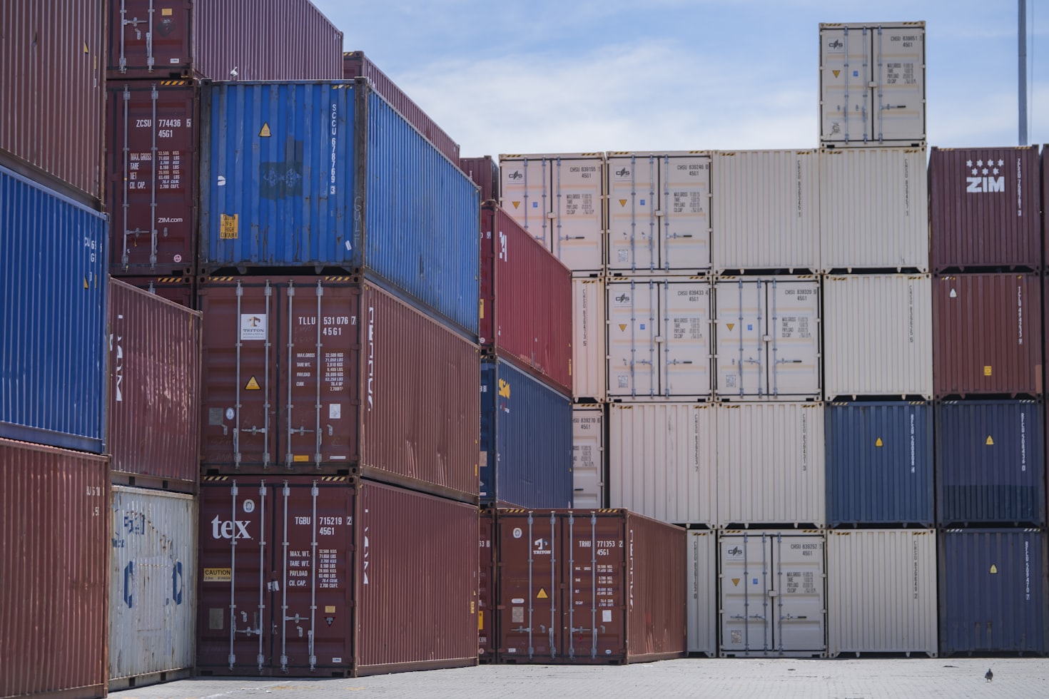 Contracts and business