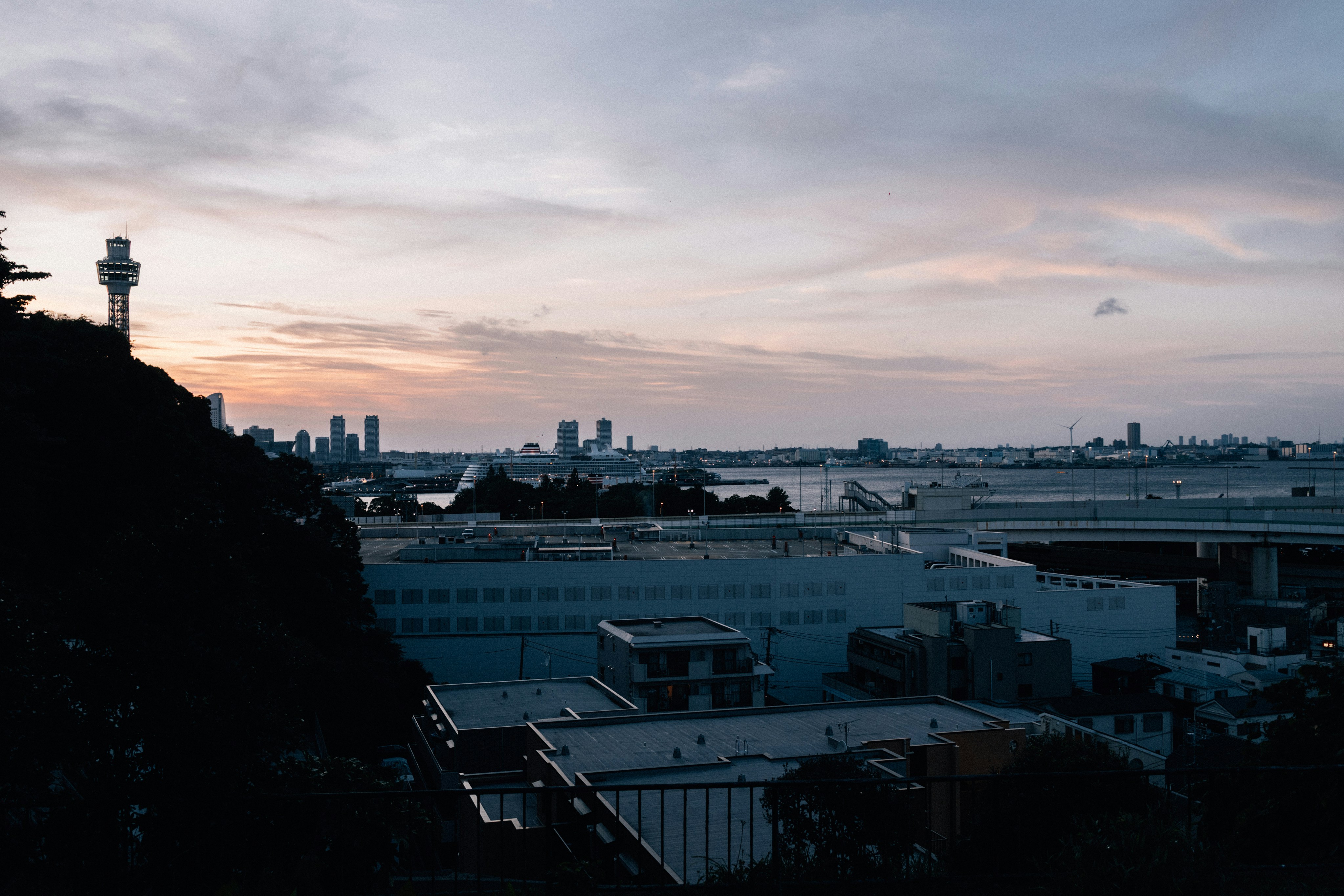 Photo by tsuyoshikozu