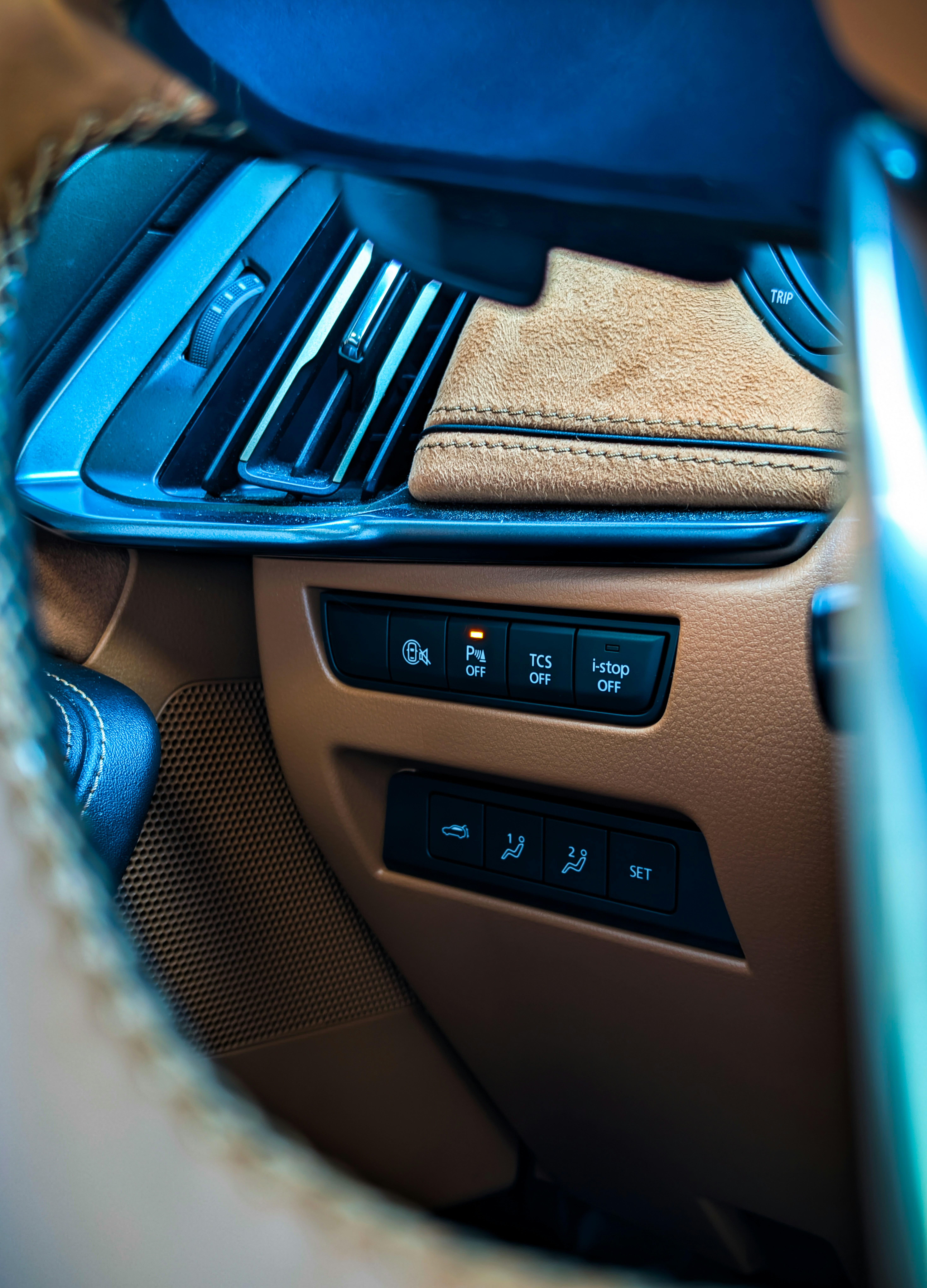 Photo by obionyeador