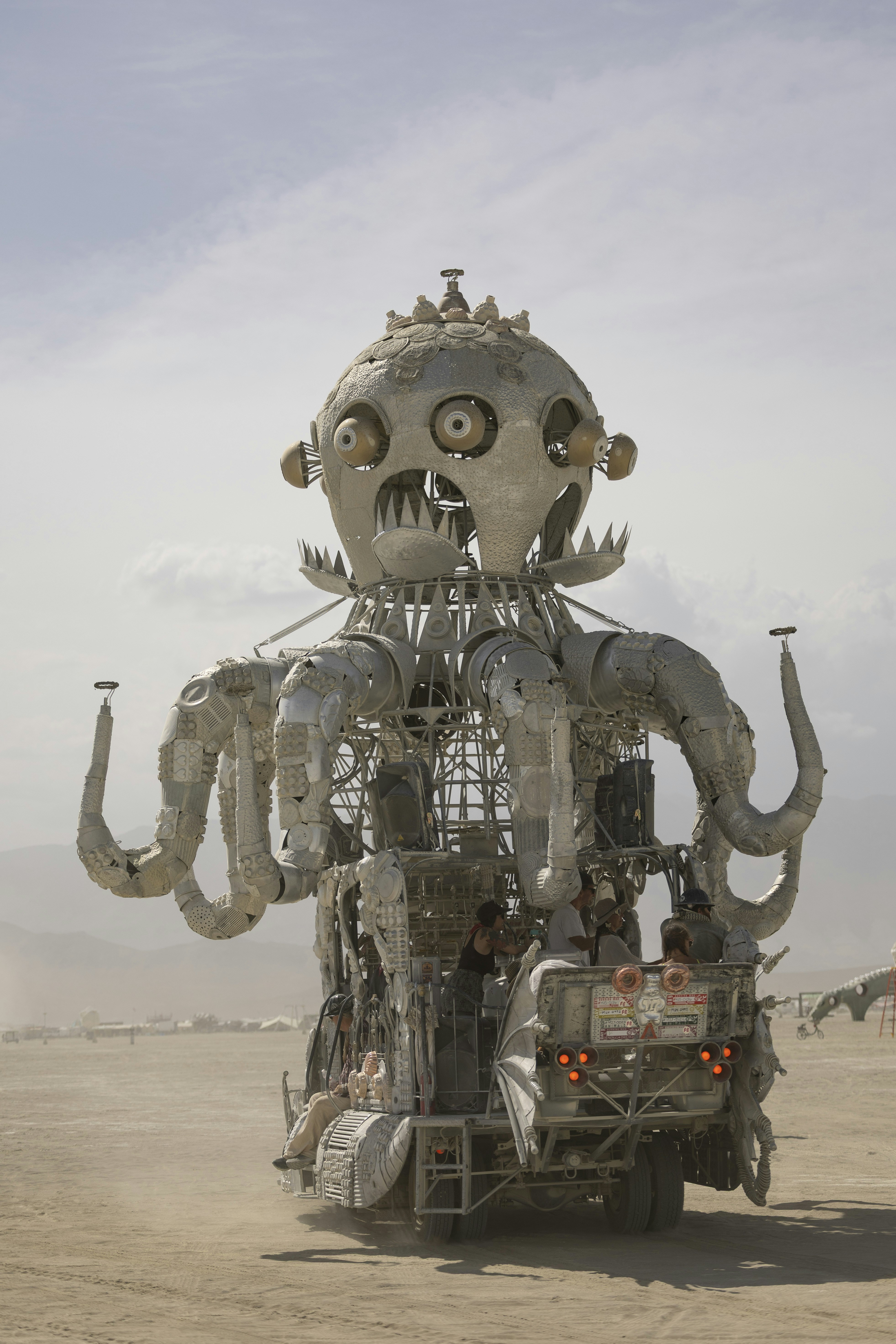 War Machine 2026 Netflix sci-fi action movie starring Alan Ritchson