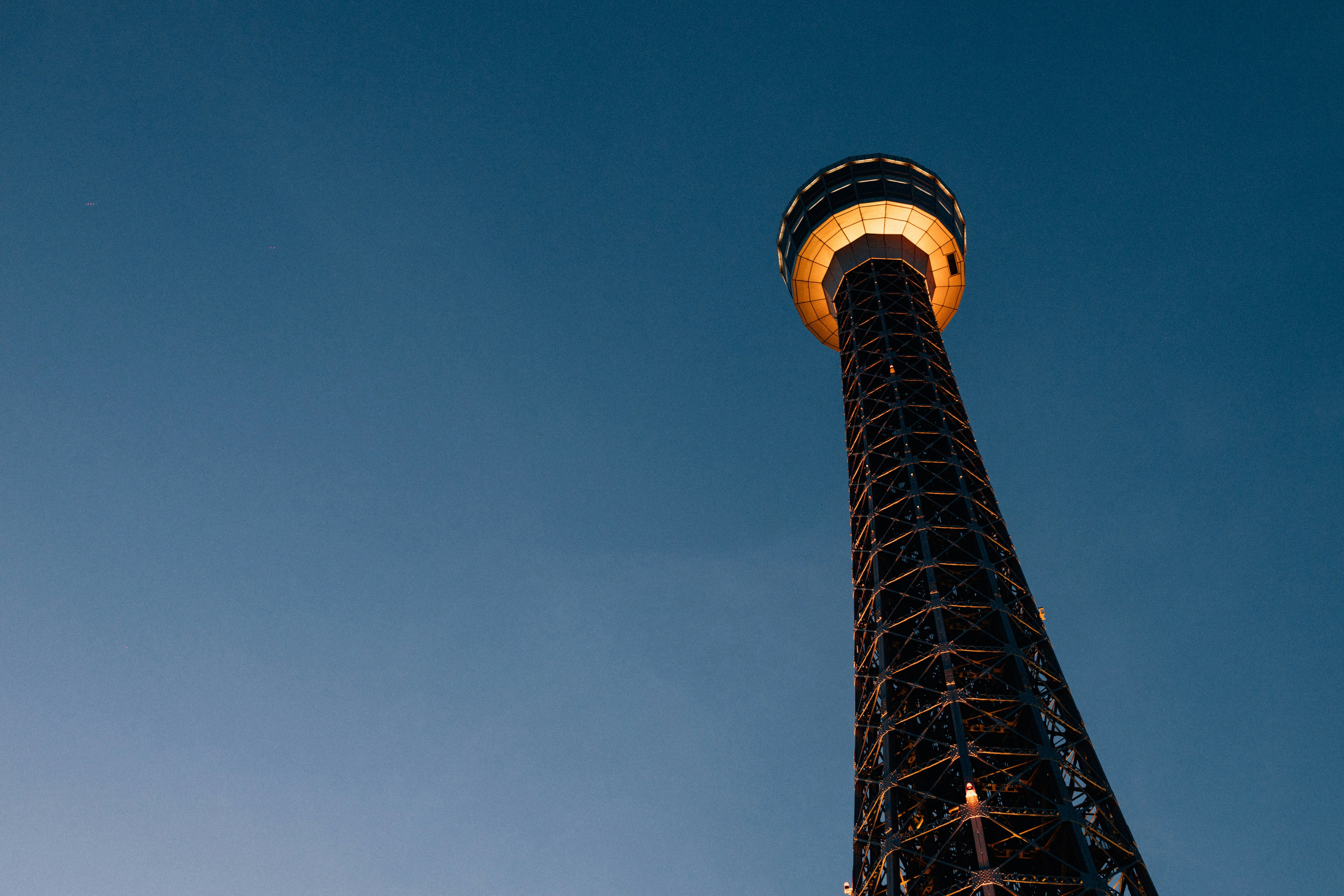 Photo by tsuyoshikozu