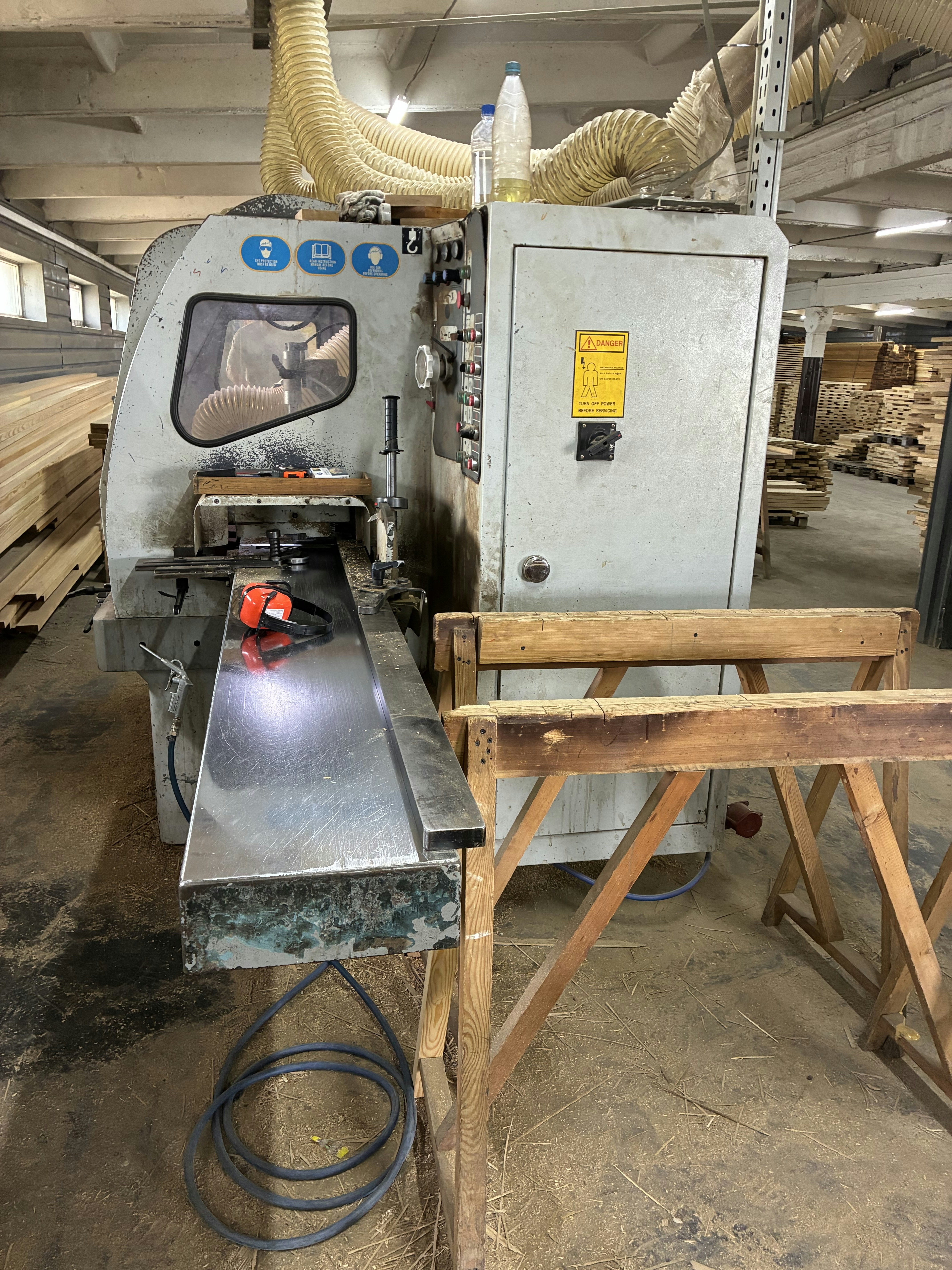 Шлифовальный станок — оборудование 4