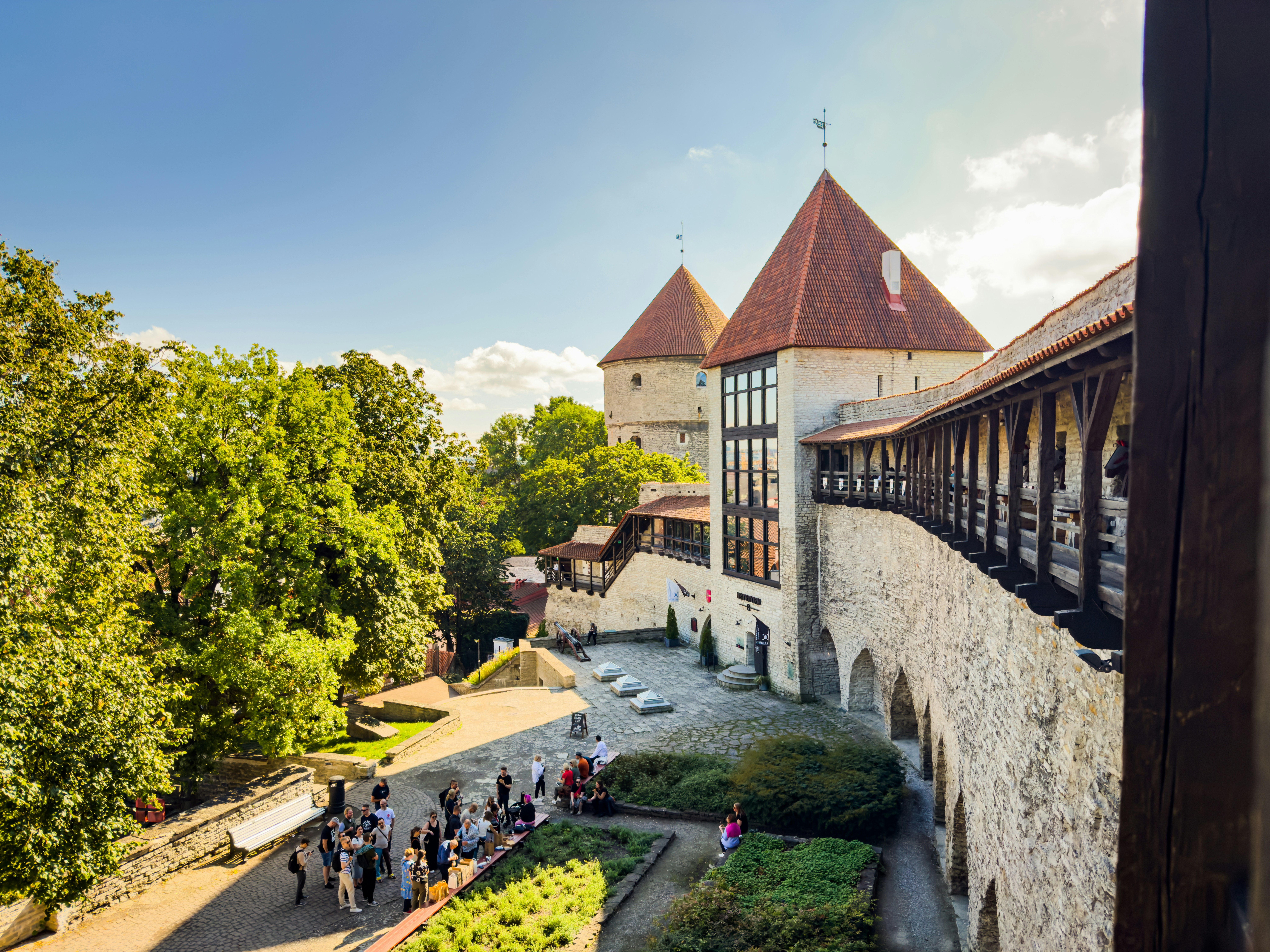 Photo by theodortietze