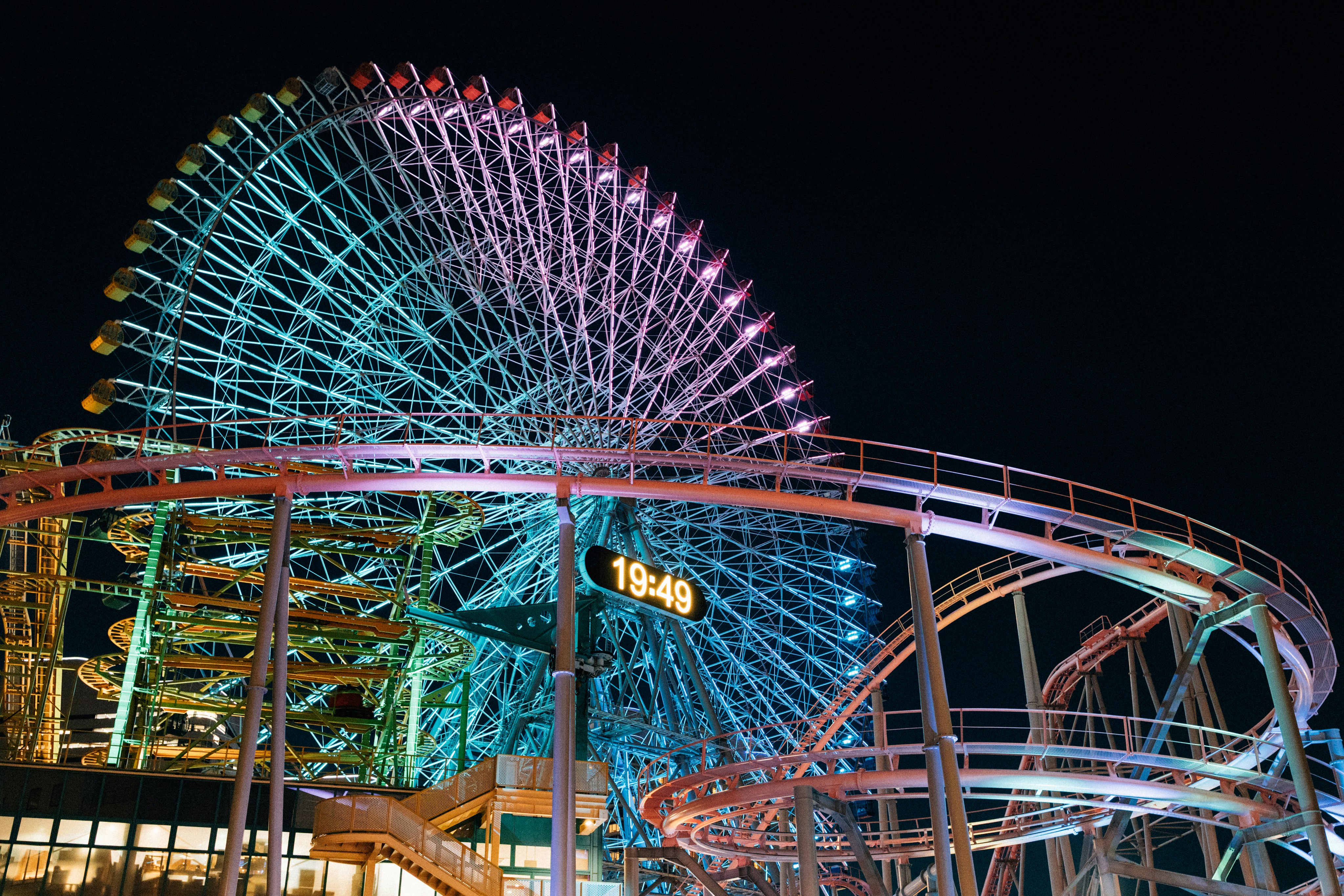 Photo by tsuyoshikozu