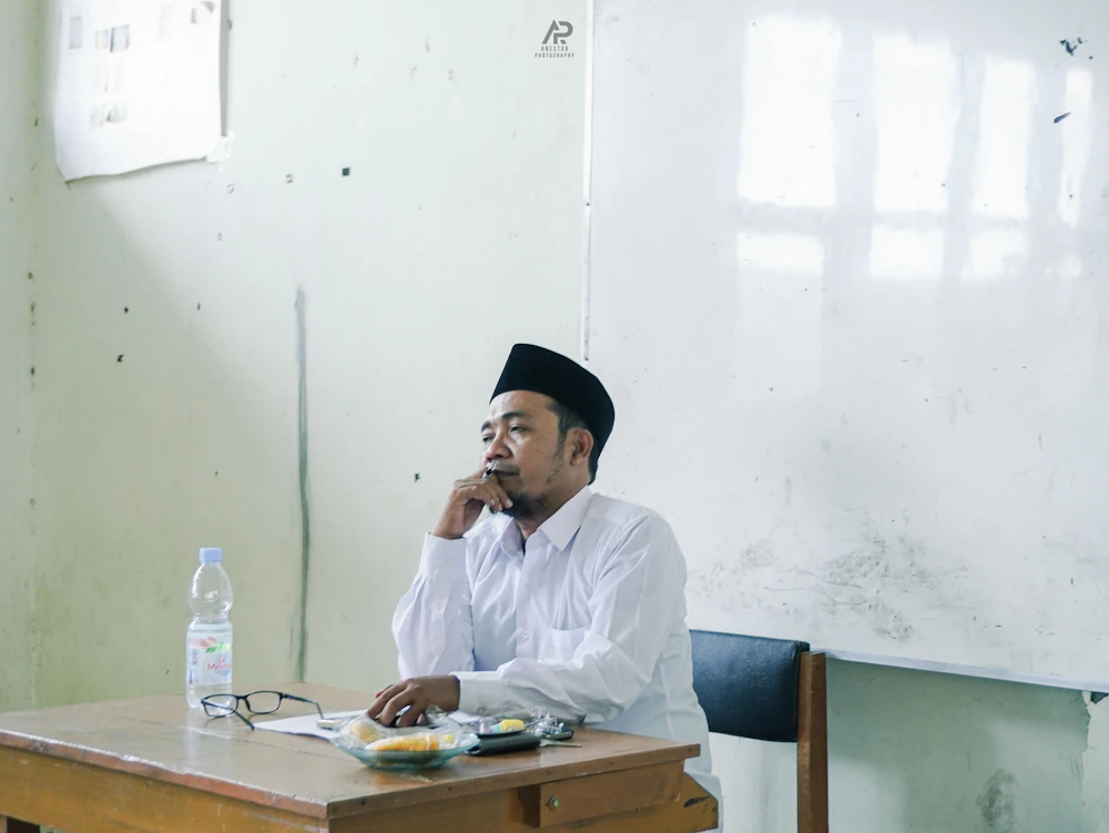 Kepala Sekolah dalam kegiatan pembinaan