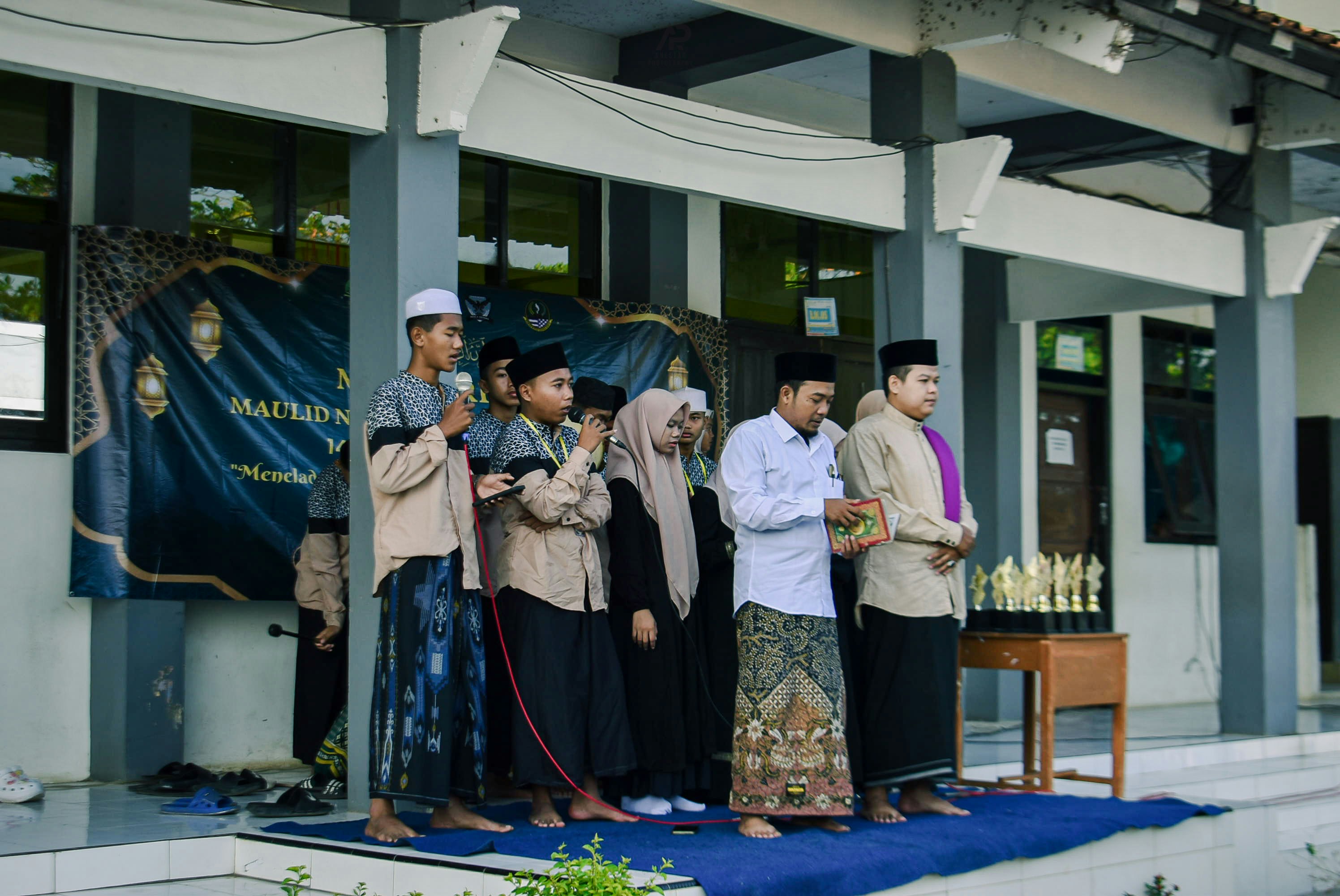 Bolillero y escenario de un sorteo internacional de fútbol