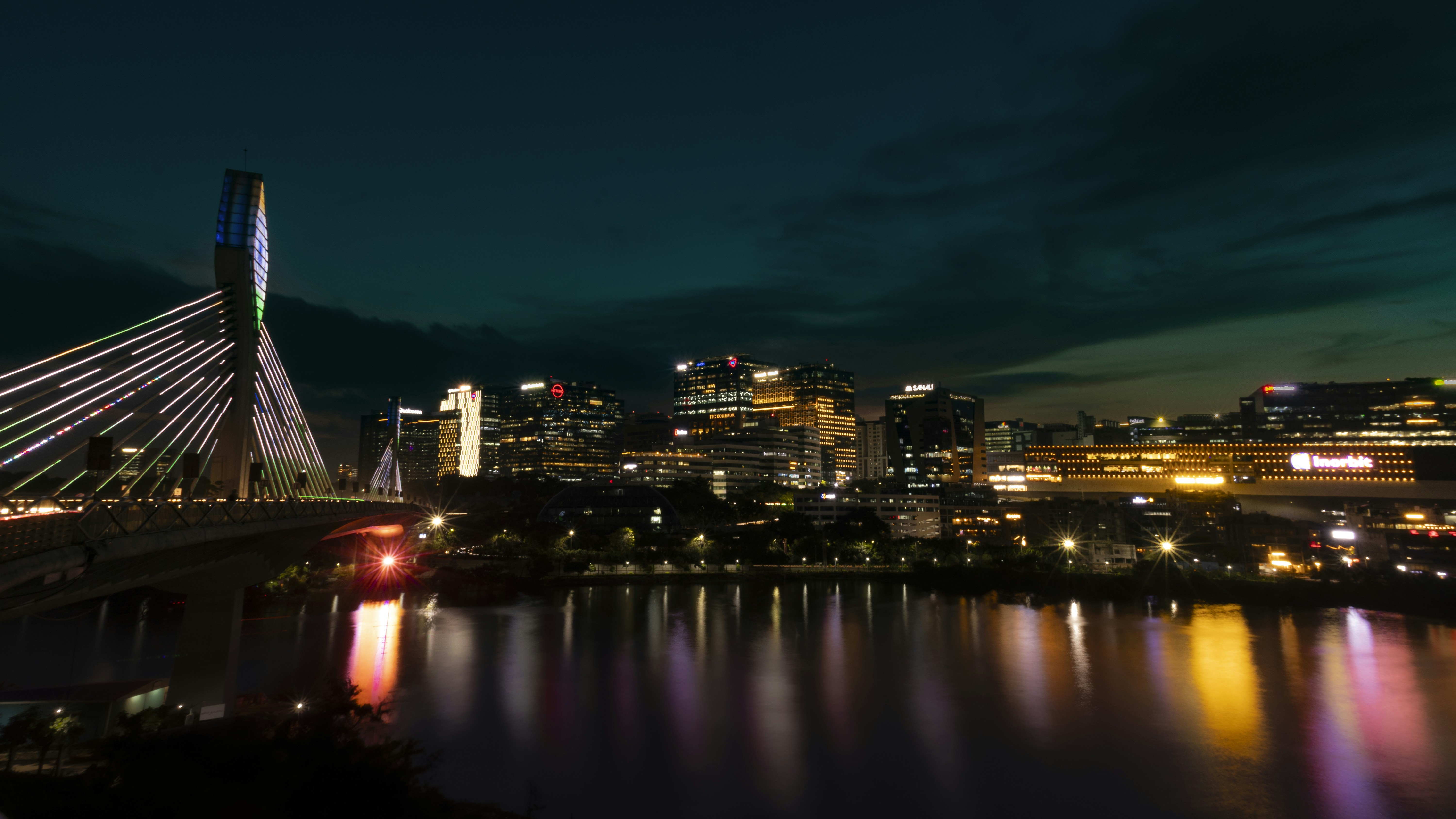 Photo by suryadoingstuff