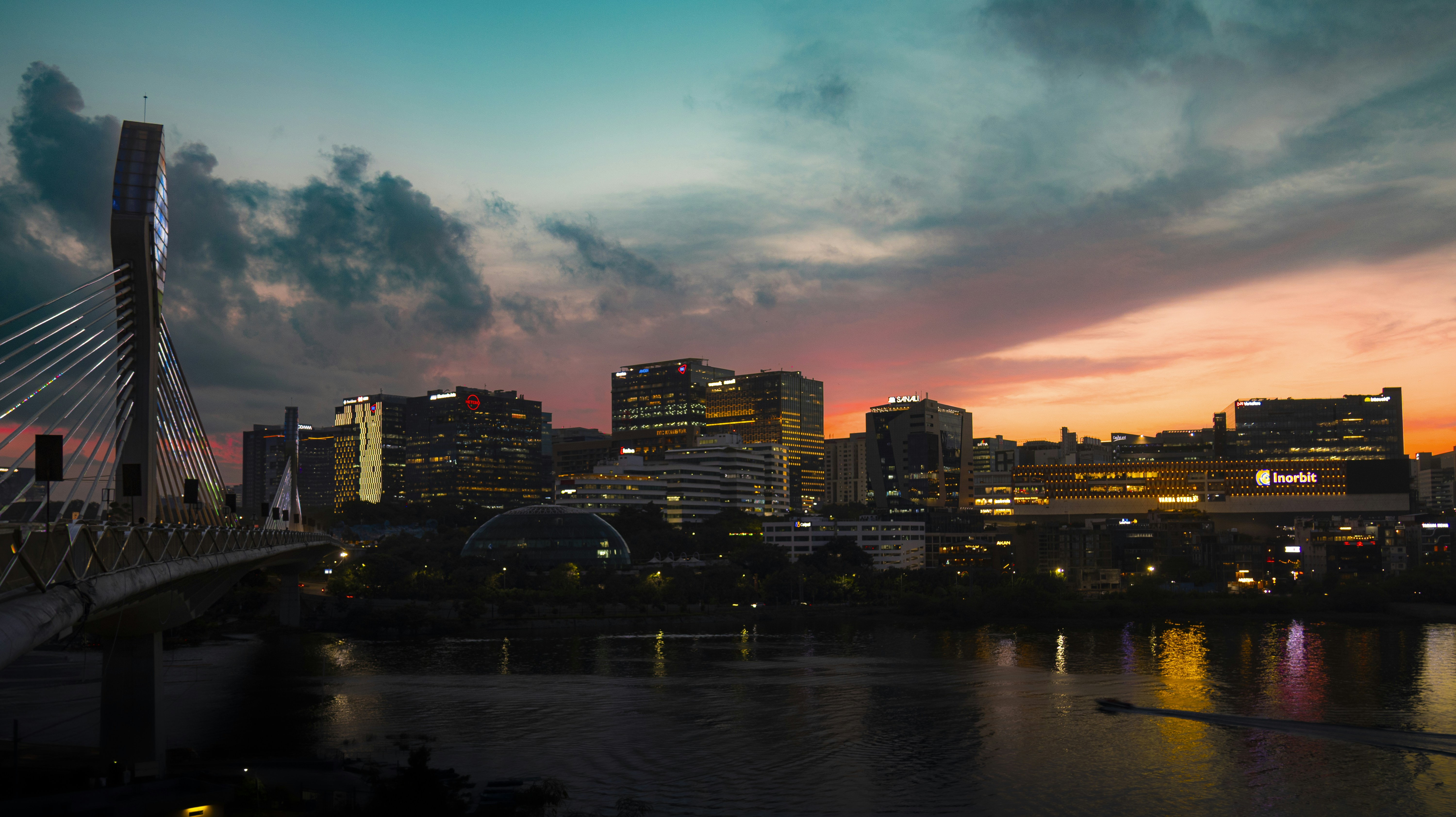 Photo by suryadoingstuff