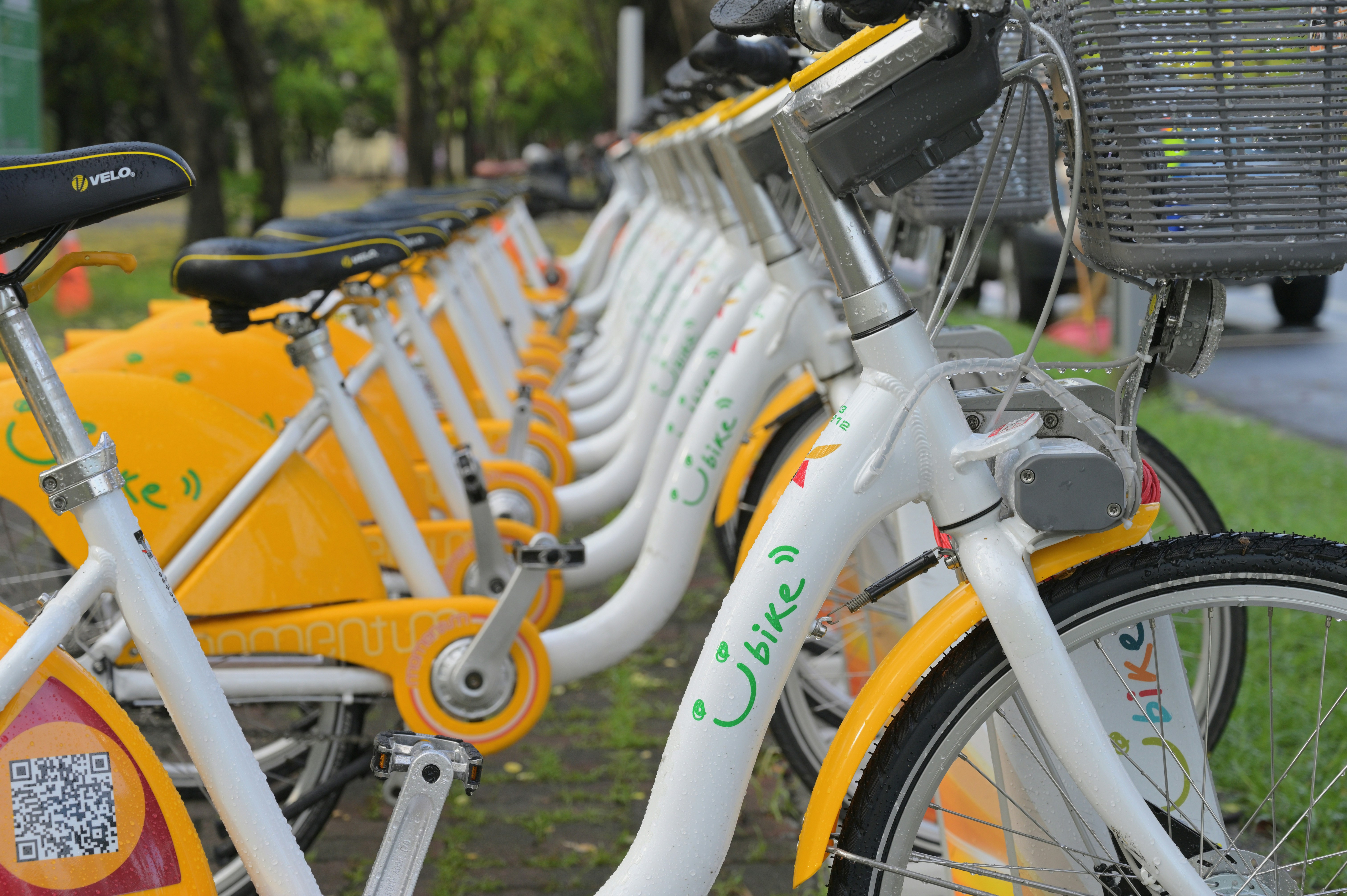 捷運都會公園站(4號出口)