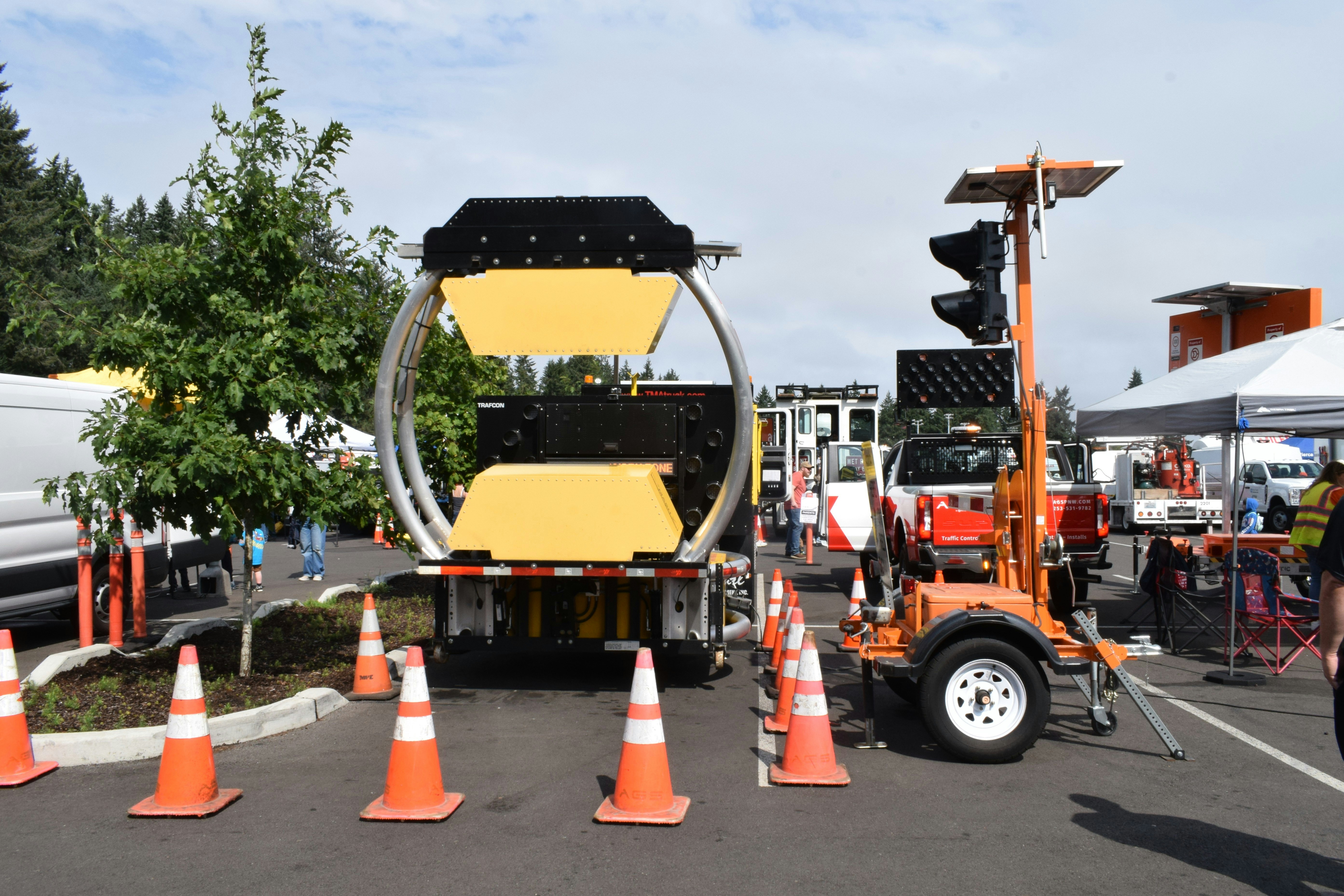 Traffic control equipment with cones and lights