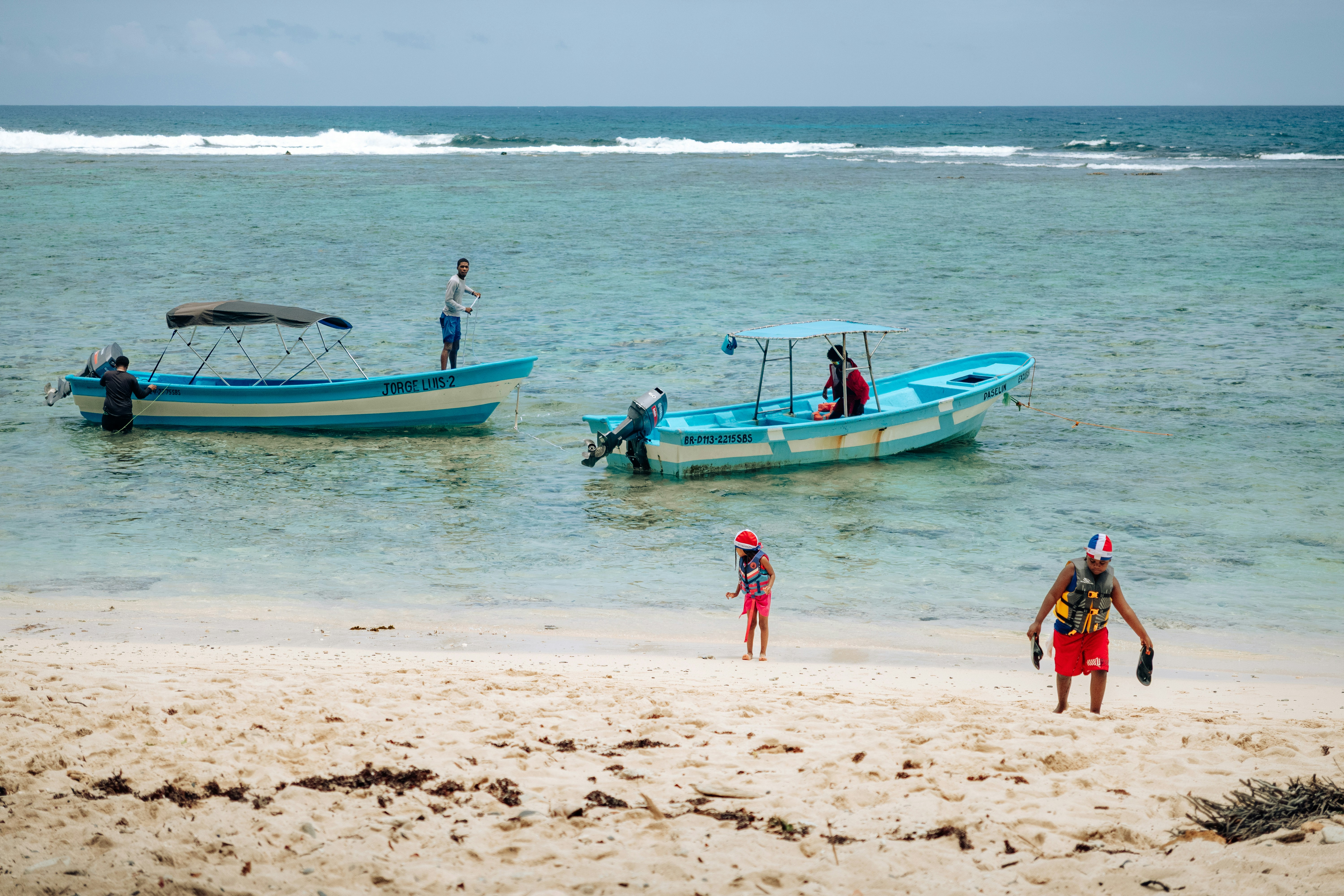 Comunidad dominicana en la playa