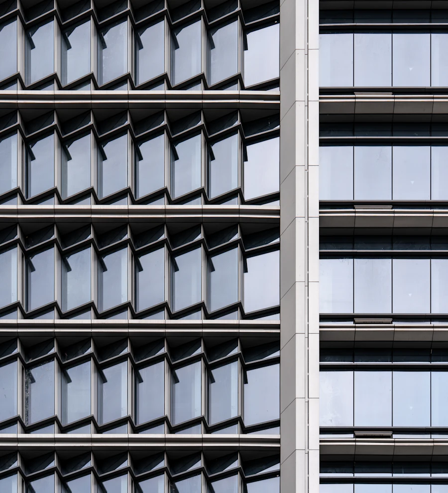 Aluminum facade work