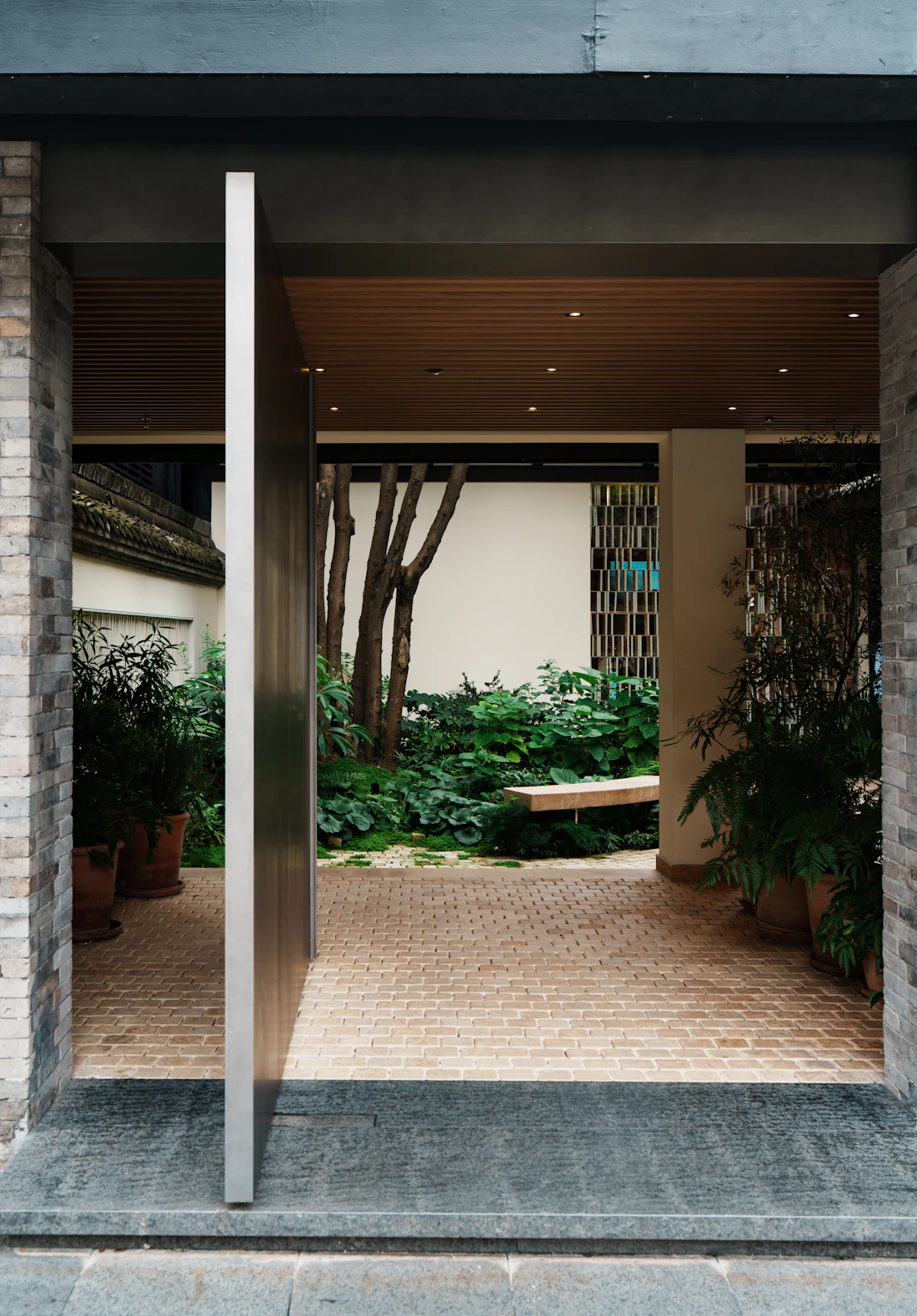 Aluminum storefront entrance
