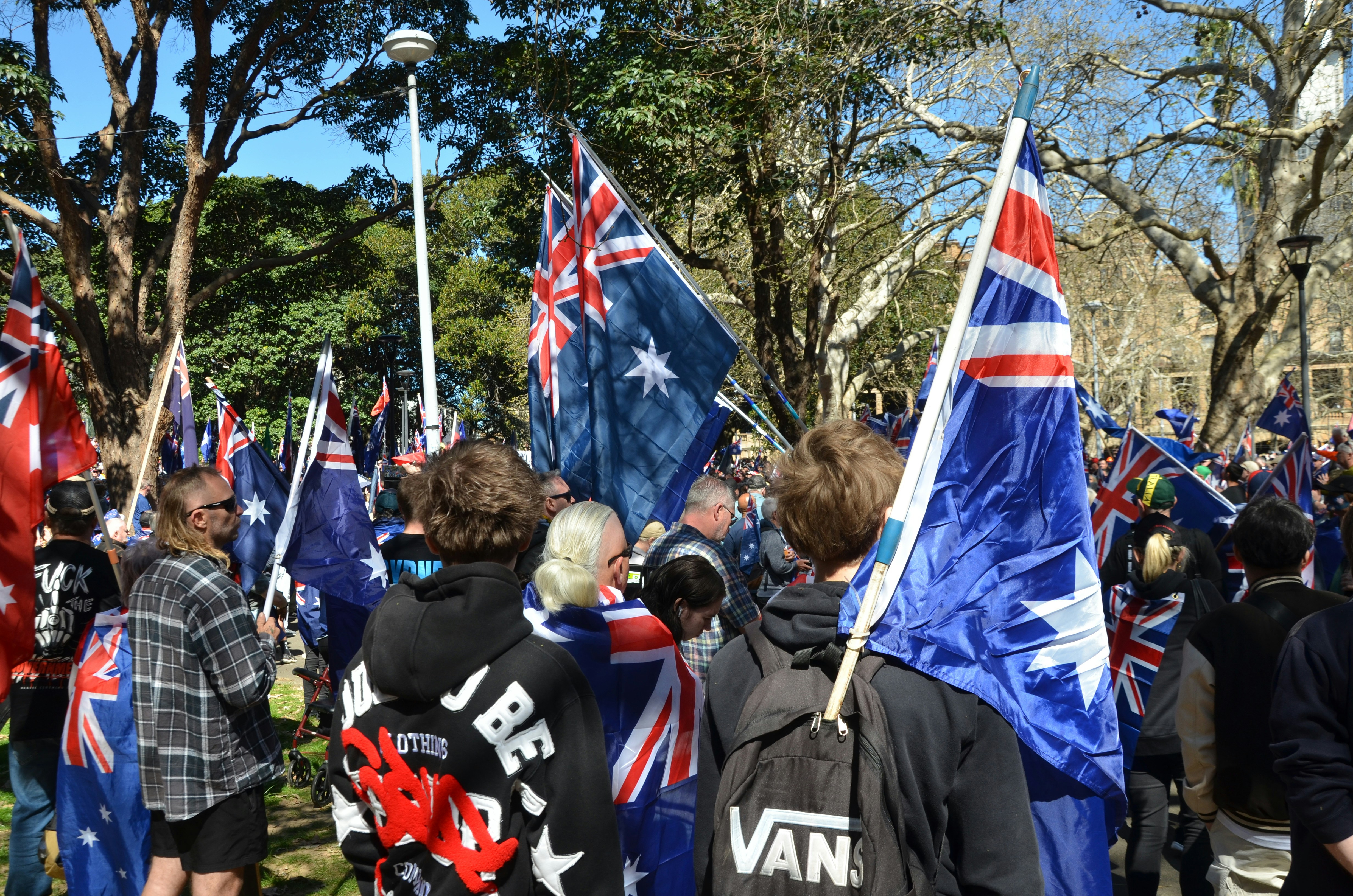 Deadly Shooting at Jewish Holiday Event Rocks Bondi Beach, Australia